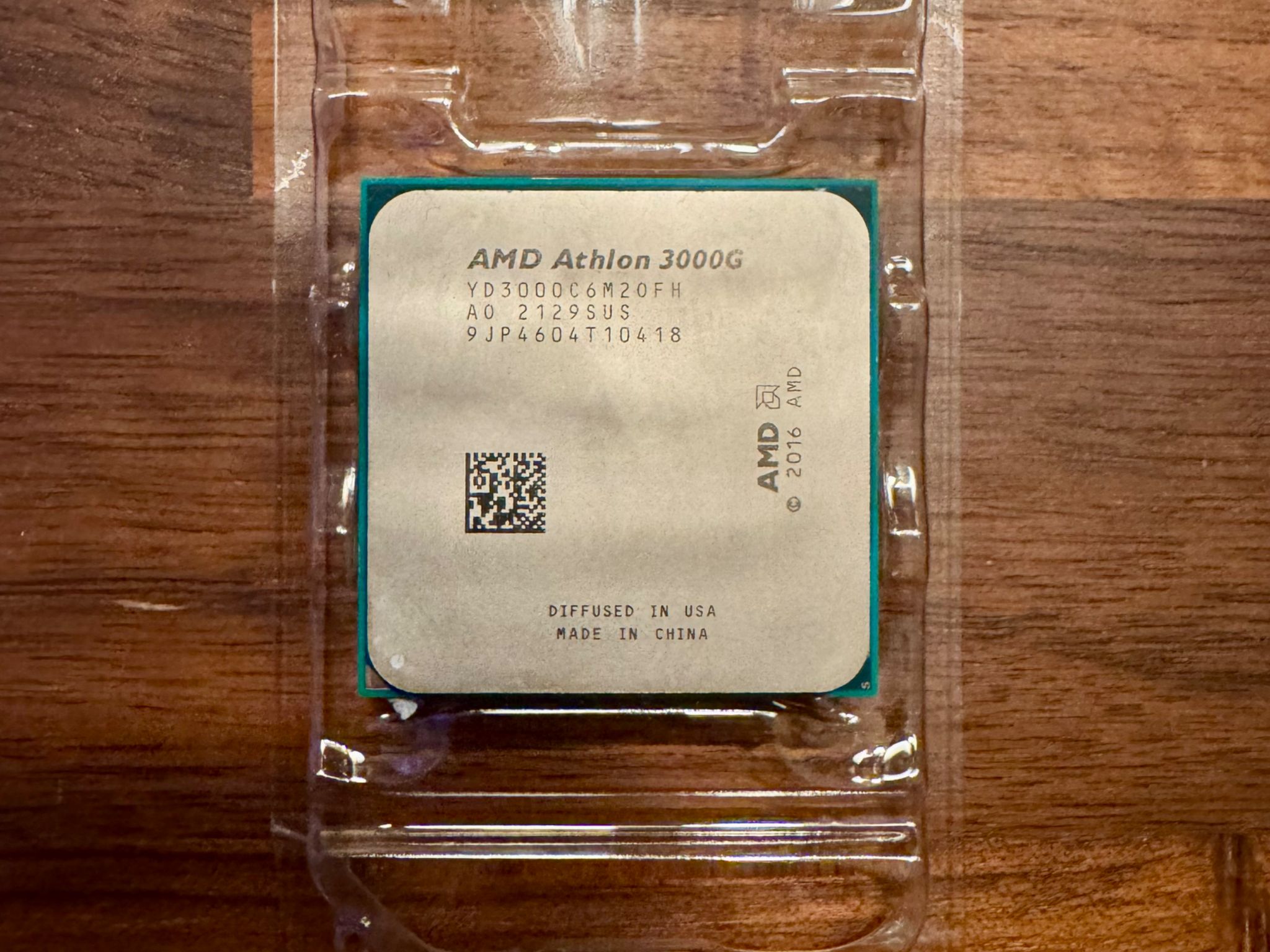 AMD Athlon 3000G (2 Cores, 4 Threads, AM4)