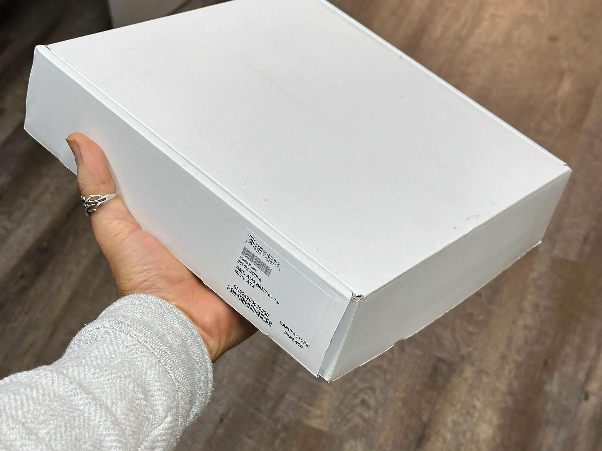 GIGABYTE B650 DS3H Motherboard | Perfect Condition | AMD Socket AM5 | Supports Two Gen 4 M.2 Drives