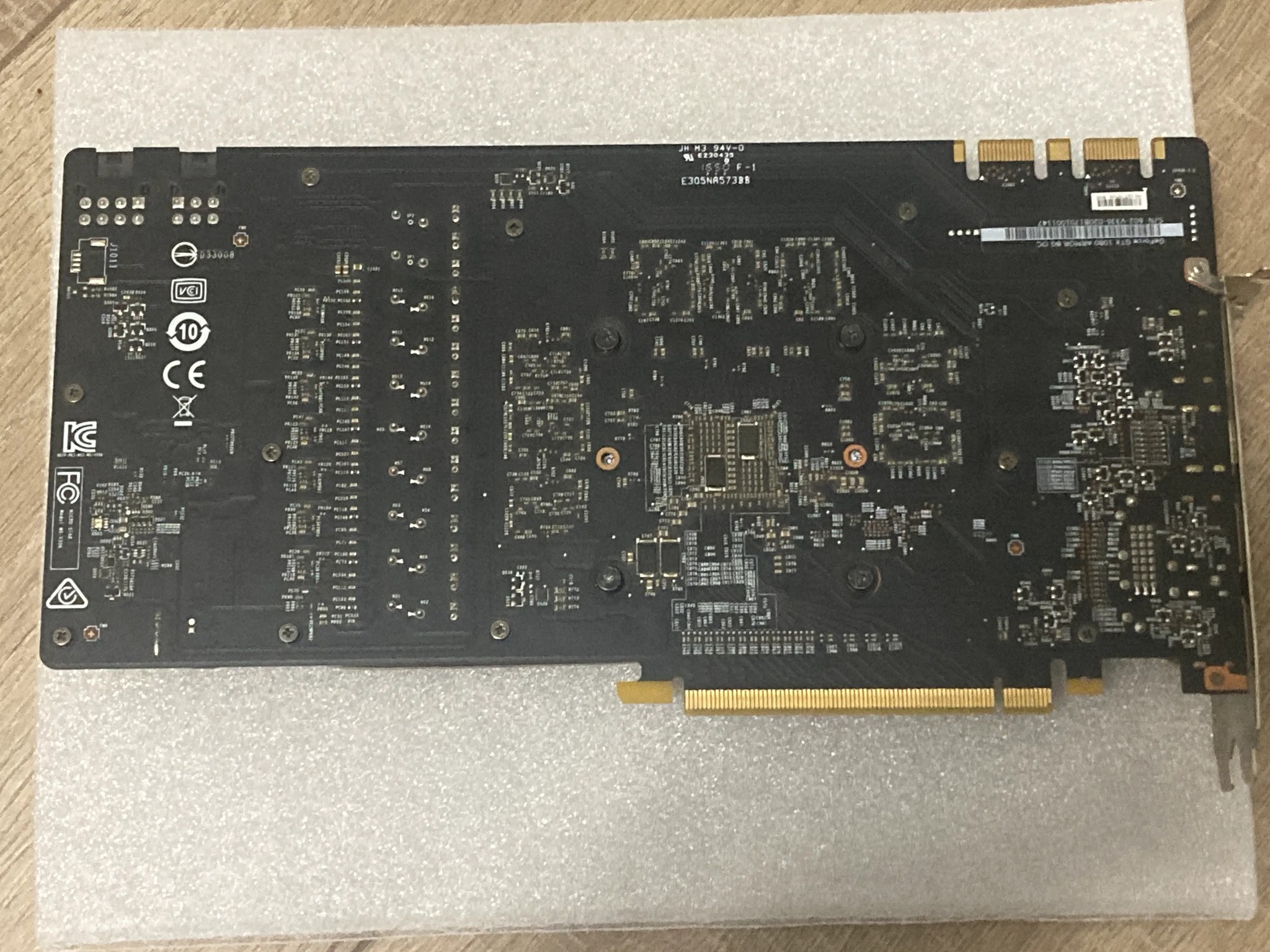 NVIDIA GeForce GTX 1080 8GB (MSI Armor OC)