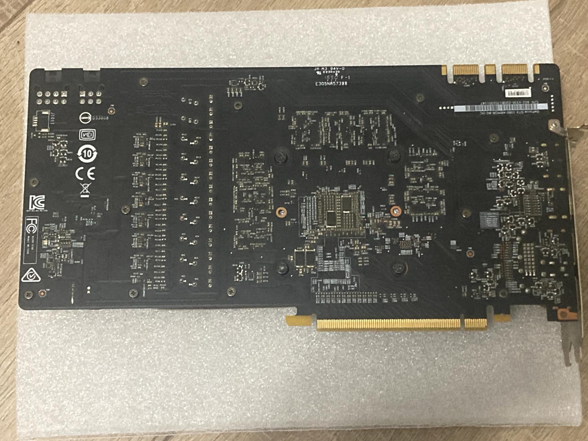 NVIDIA GeForce GTX 1080 8GB (MSI Armor OC)