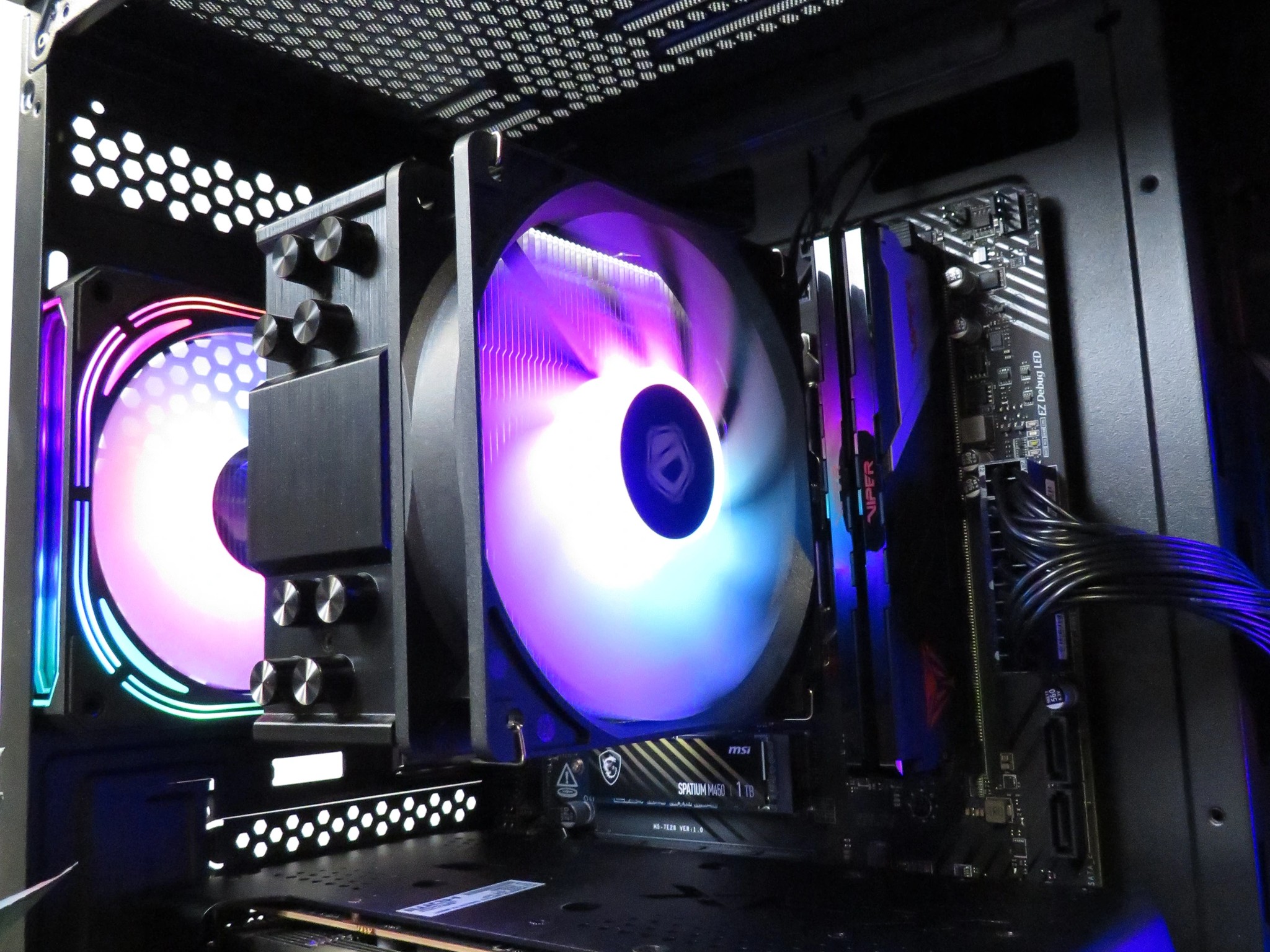 New Year Sale! Team RED AM5 Gamer! Ryzen 5 7500F + RX 6650XT + 16 GB DDR5 + 1 TB Gen 4 NVME