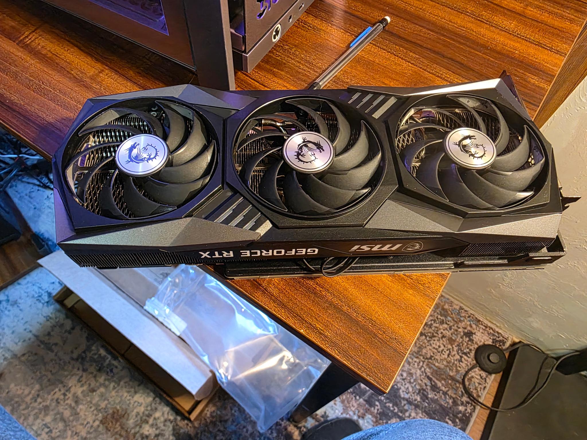 MSI GeForce RTX 3070 Ti GAMING TRIO