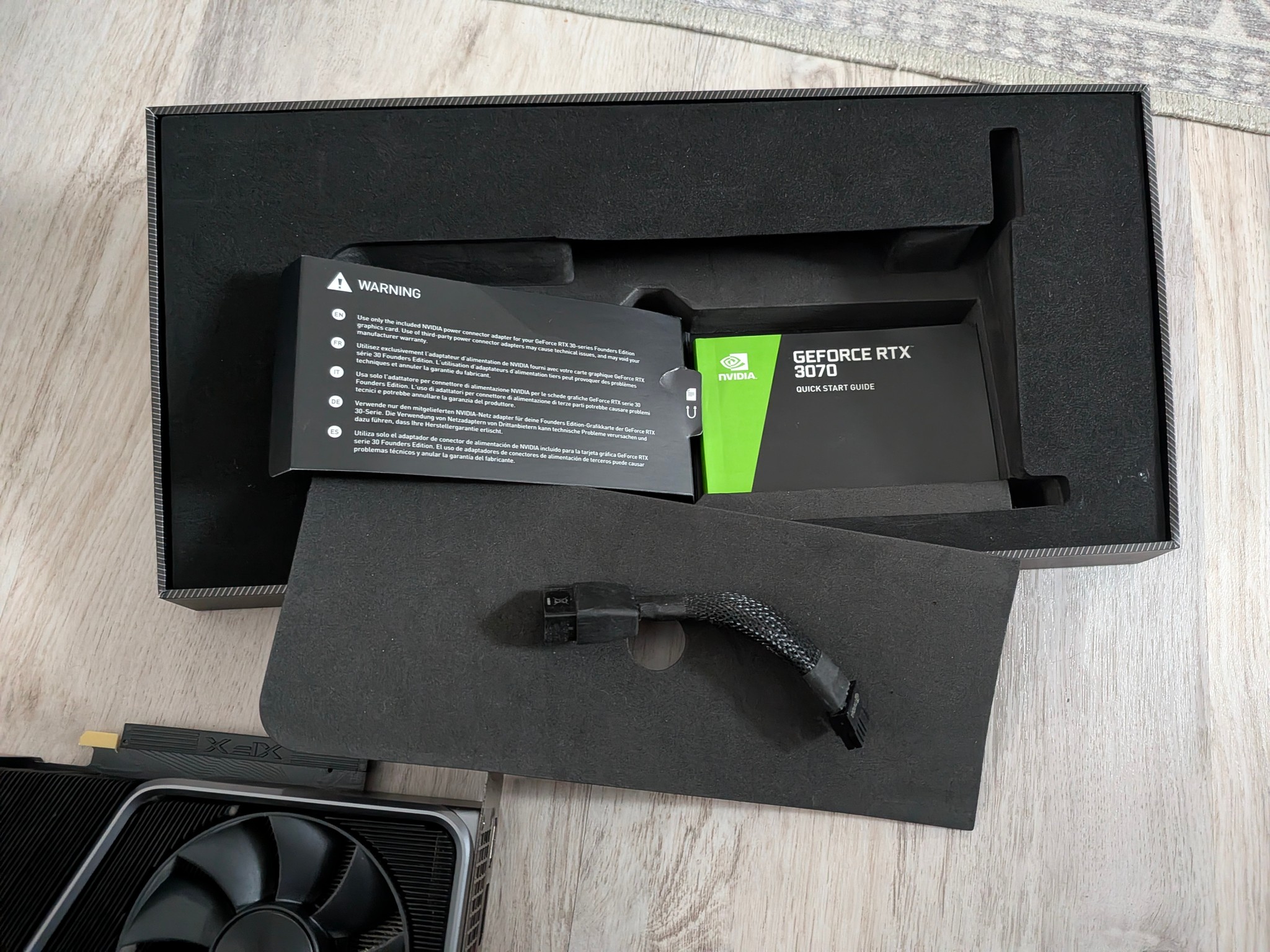 NVIDIA GeForce RTX 3070 Founders Edition w/box and 12 pin power