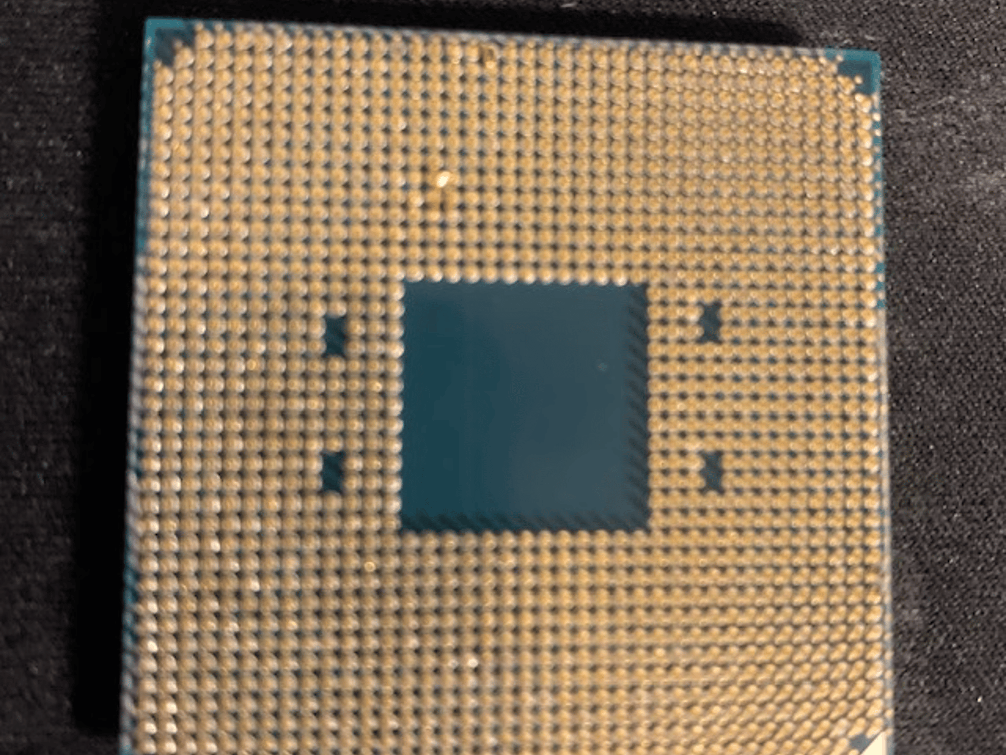 *AS IS* FEW BENT PINS RYZEN 5 3600