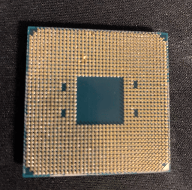 *AS IS* FEW BENT PINS RYZEN 5 3600