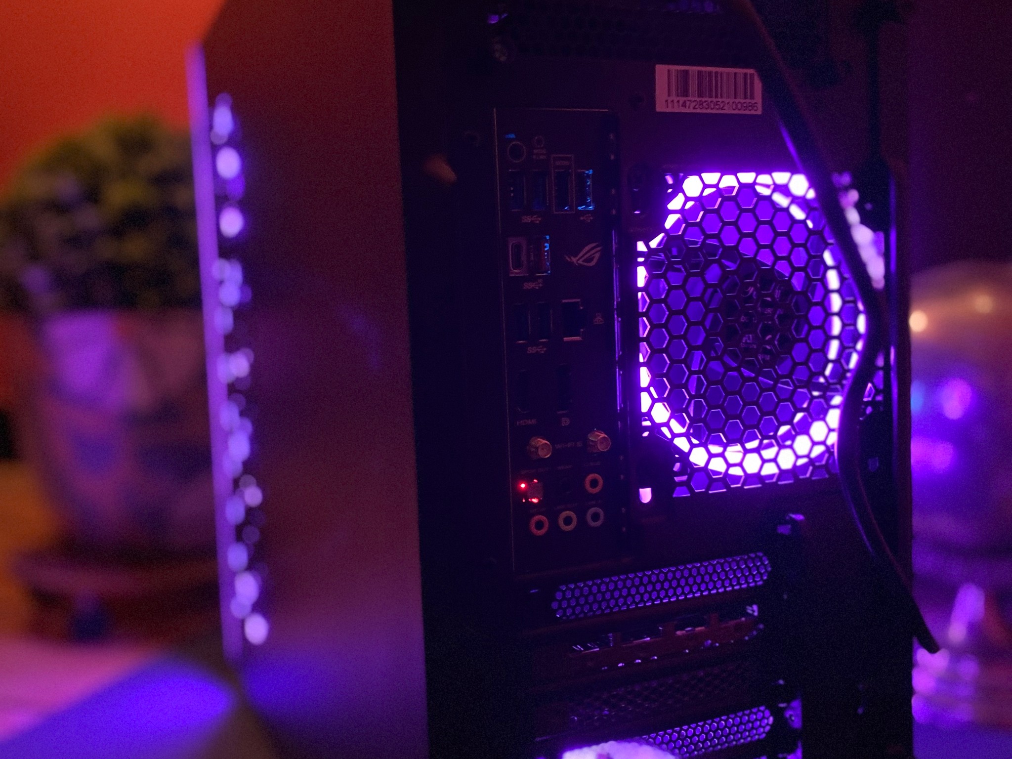 (Liquid💦Cooled)| Ryzen 5 6-Core AMD| RX6600| 16GB XLR8 DDR4 RGB RAM| 500GB NVMe SSD| Windows 11