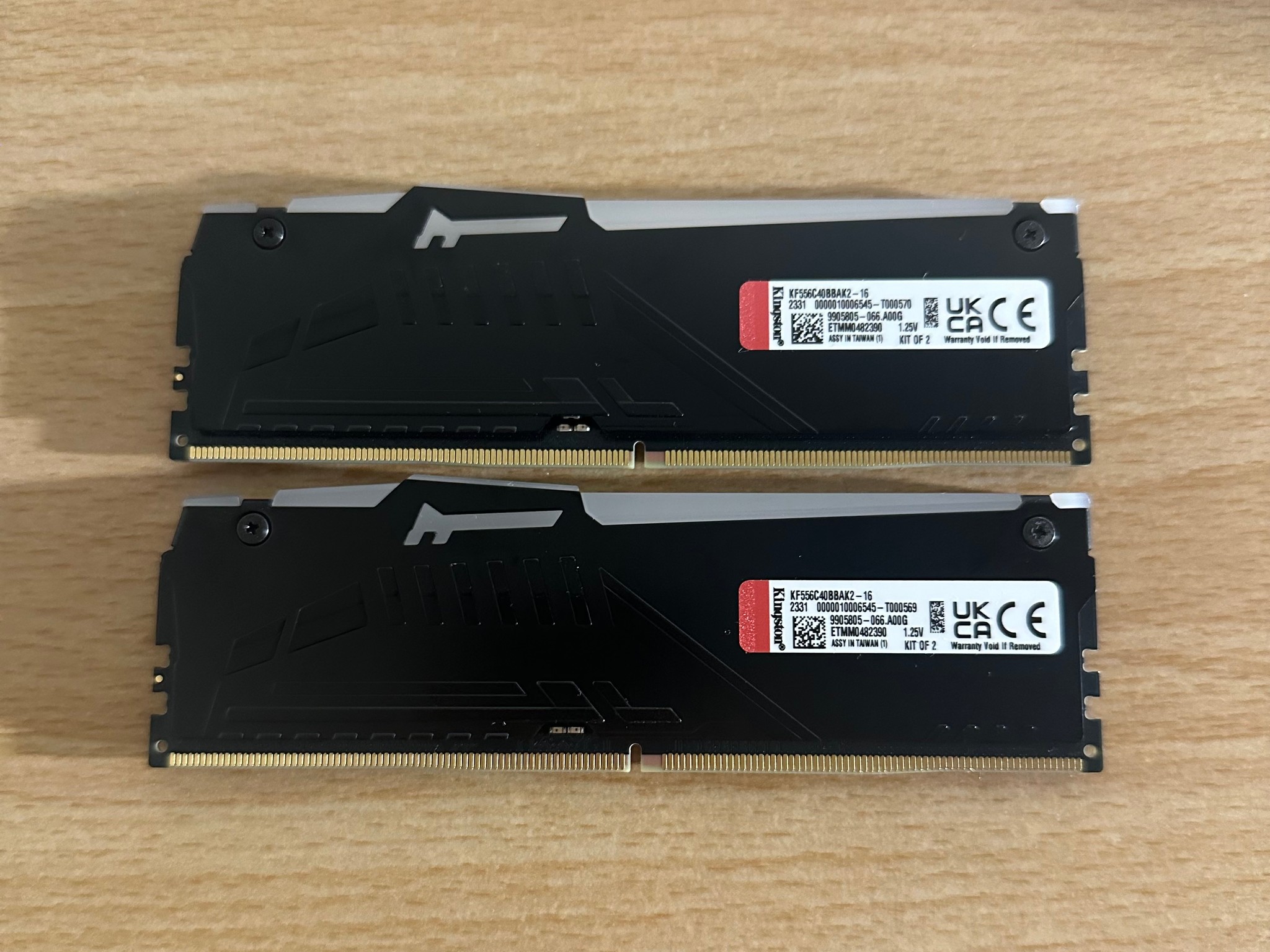 Kingston Fury RGB DDR5 2x8 16GB Kit 5600Mhz CL 36
