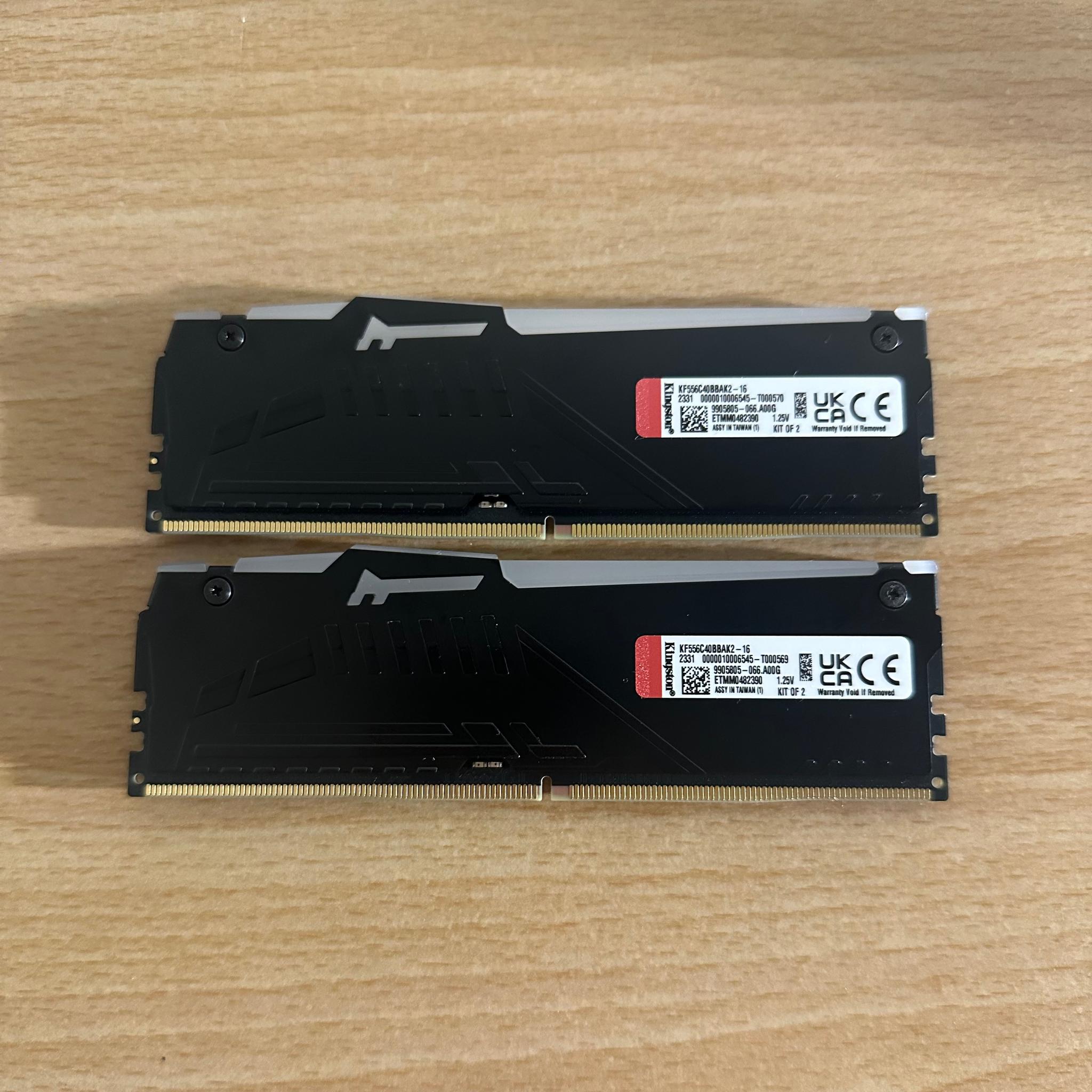 Kingston Fury RGB DDR5 2x8 16GB Kit 5600Mhz CL 36
