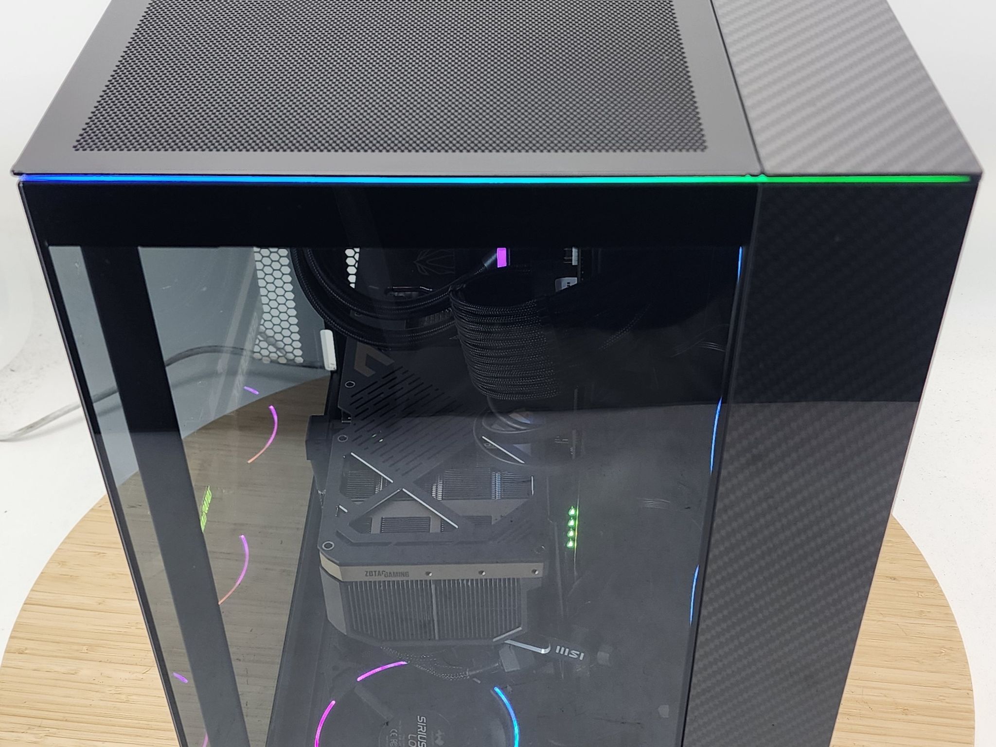 Gaming PC Ryzen 9 9950X3D 32GB RAM 4TB SSD RTX 5080 16GB Windows 11 Computer
