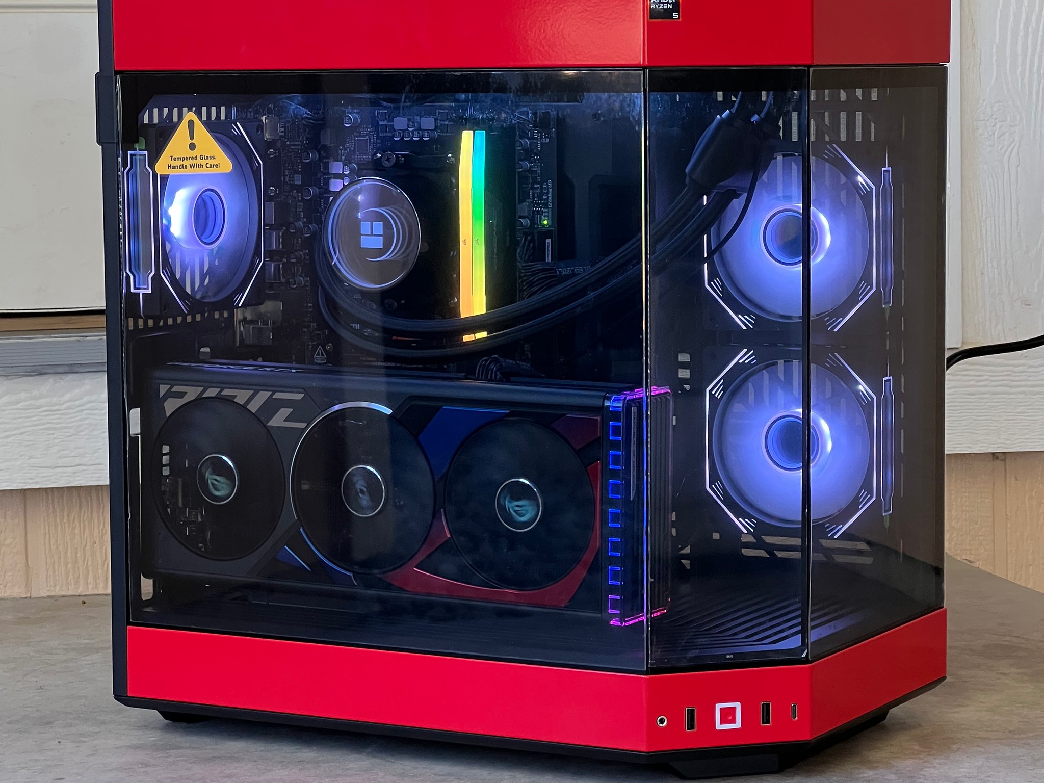 Gaming pc | Rtx 4070 Ti Super | Ryzen 9600x | 32GB Corsair Ram | 2TB nvme | Windows 11