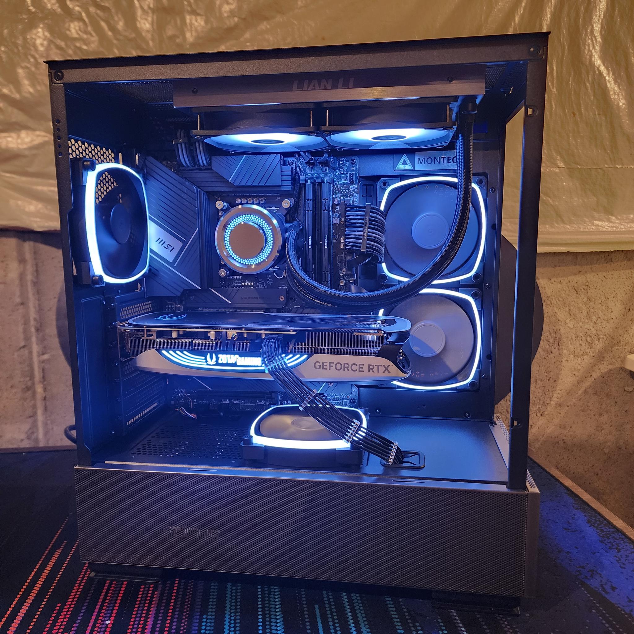 RTX 4070 / i7-13700K - Custom Gaming PC