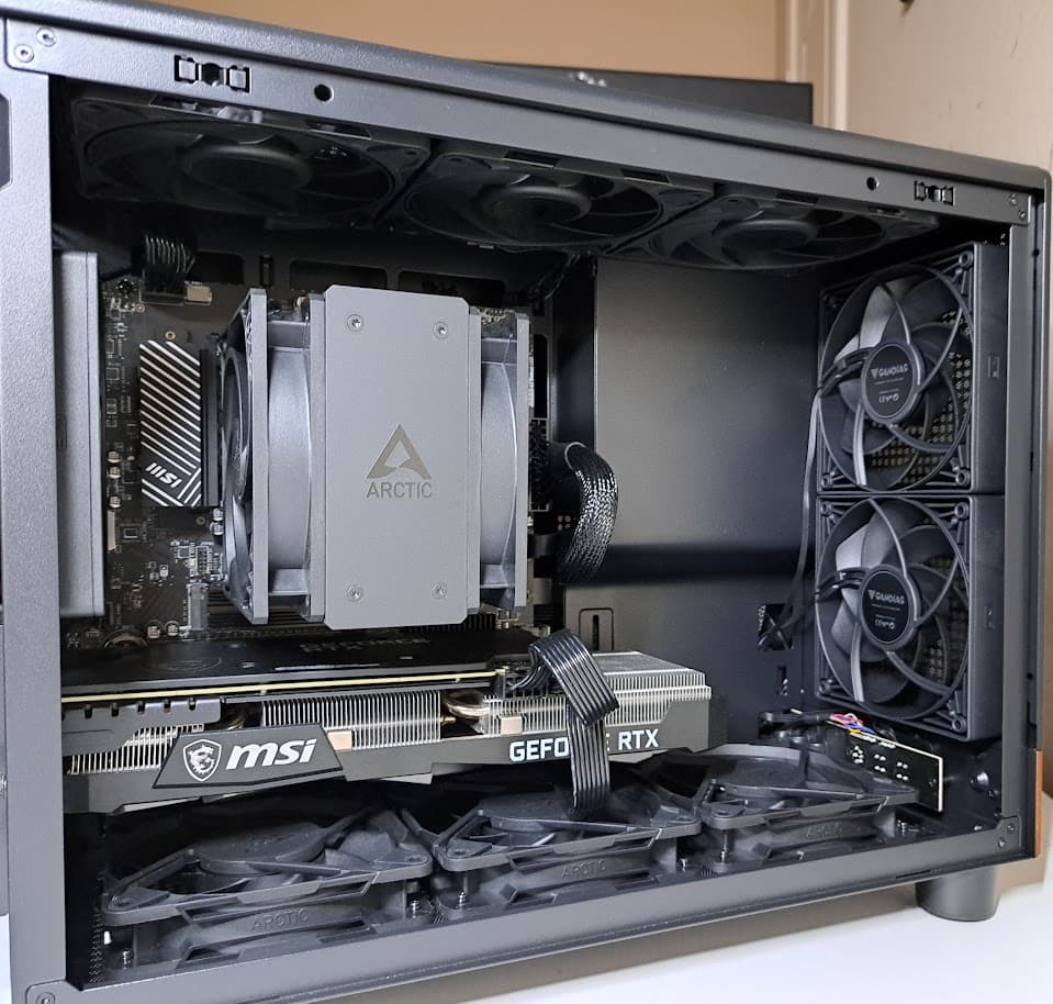 MSI Airflow Athena 🌪️⚔️ | Ryzen 5 7500F | RTX 3070 8G OC | 32GB DDR5 | 1TB NVME | 850W PSU
