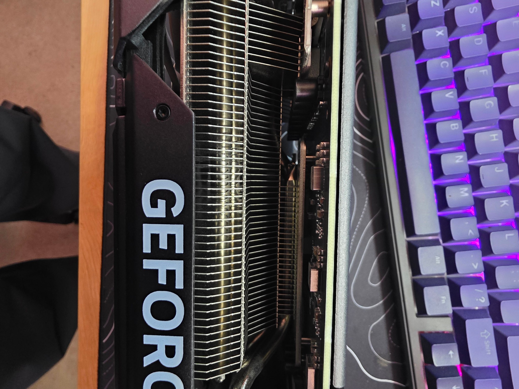 ASUS TUF GAMING GeForce RTX 4070 OC Edition