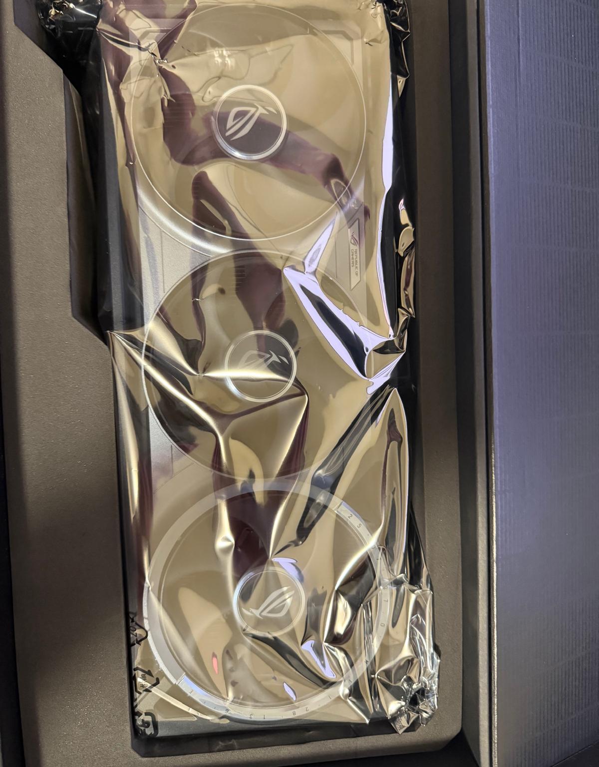 ASUS ROG Astral GeForce RTX 5080 16GB GDDR7 OC Edition