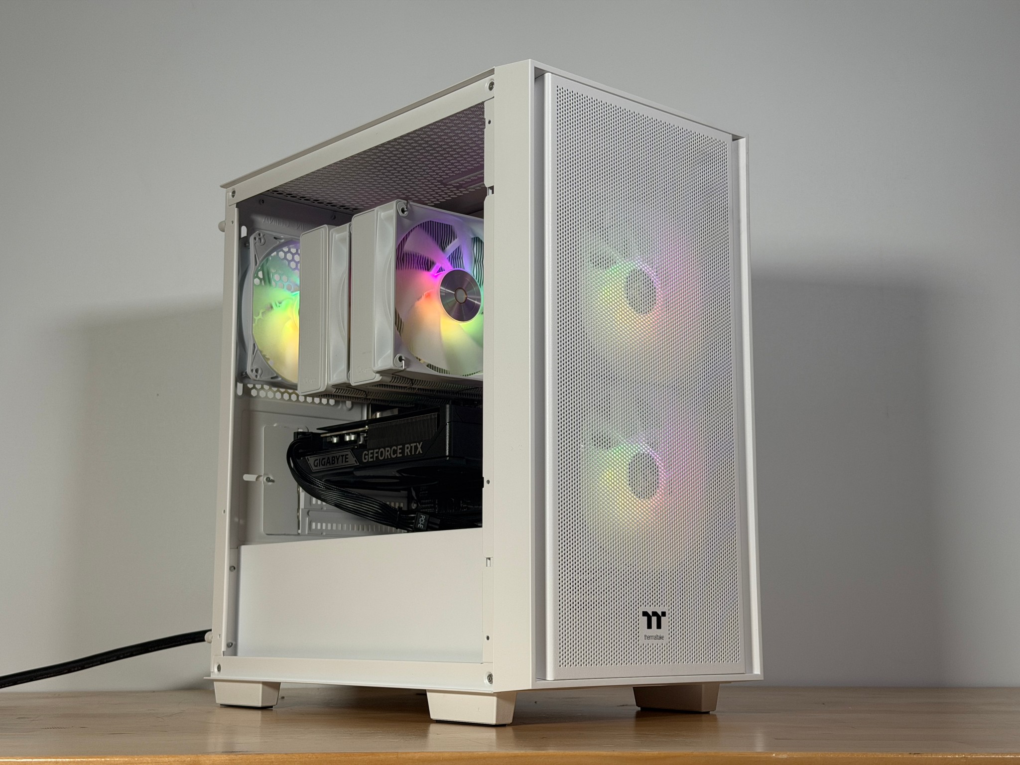 RTX 5060TI 16gb Ryzen 5 7600x3d Gaming PC