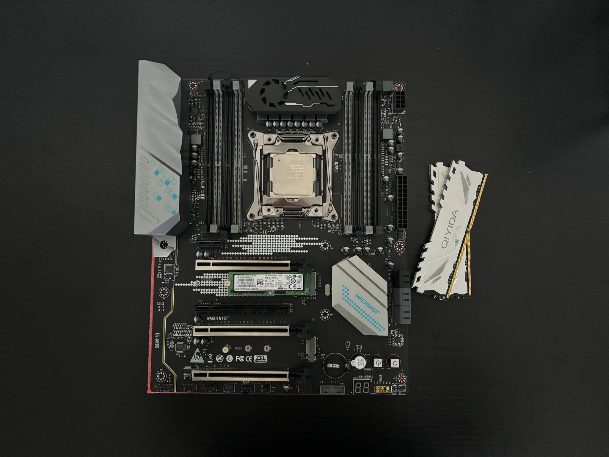 Machinist X99, i7-6900k, 16GB RAM, 256GB NVMe