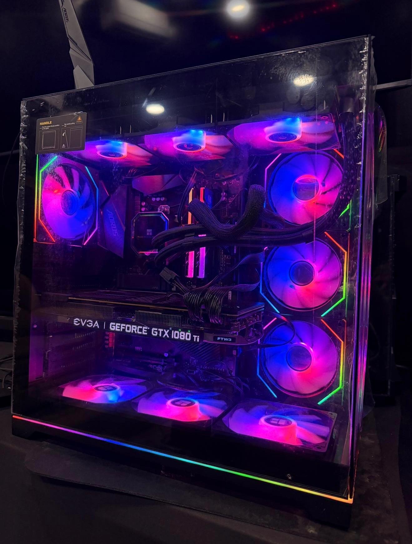 Gaming PC Ryzen 7 5700G GTX 1080 Ti FTW3 11GB 16GB RGB 5TB Storage WiFi Win11