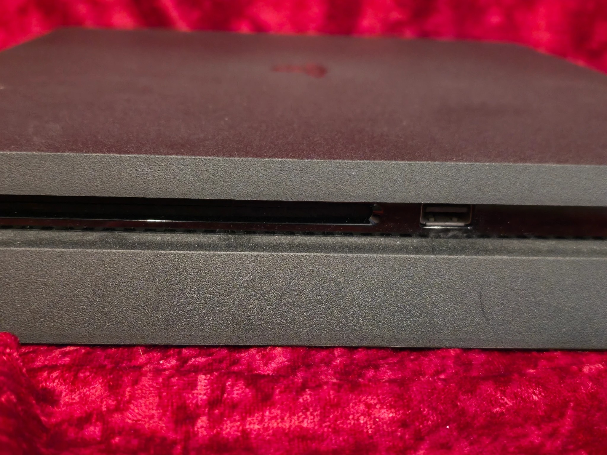 PS4 Slim 500G HHD