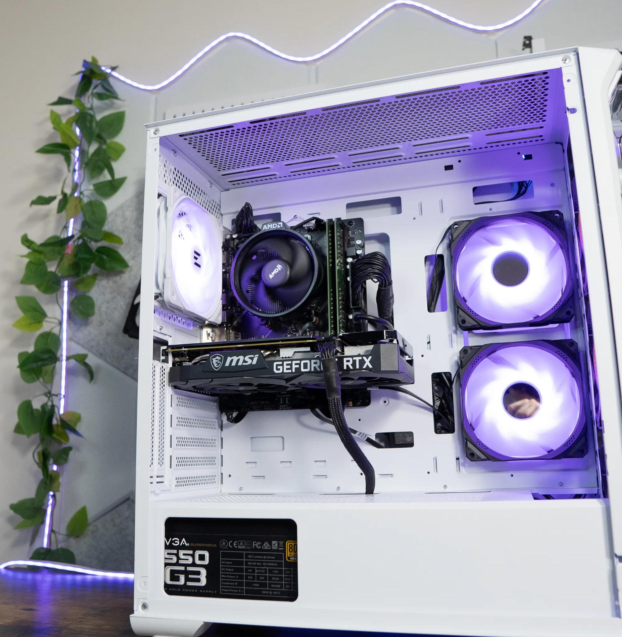 🟣⚪ | MSI RTX 3060 12GB | RYZEN 5 3500X | 32GB DDR4 RAM | 1.5TB | VaporWave 1.0 |