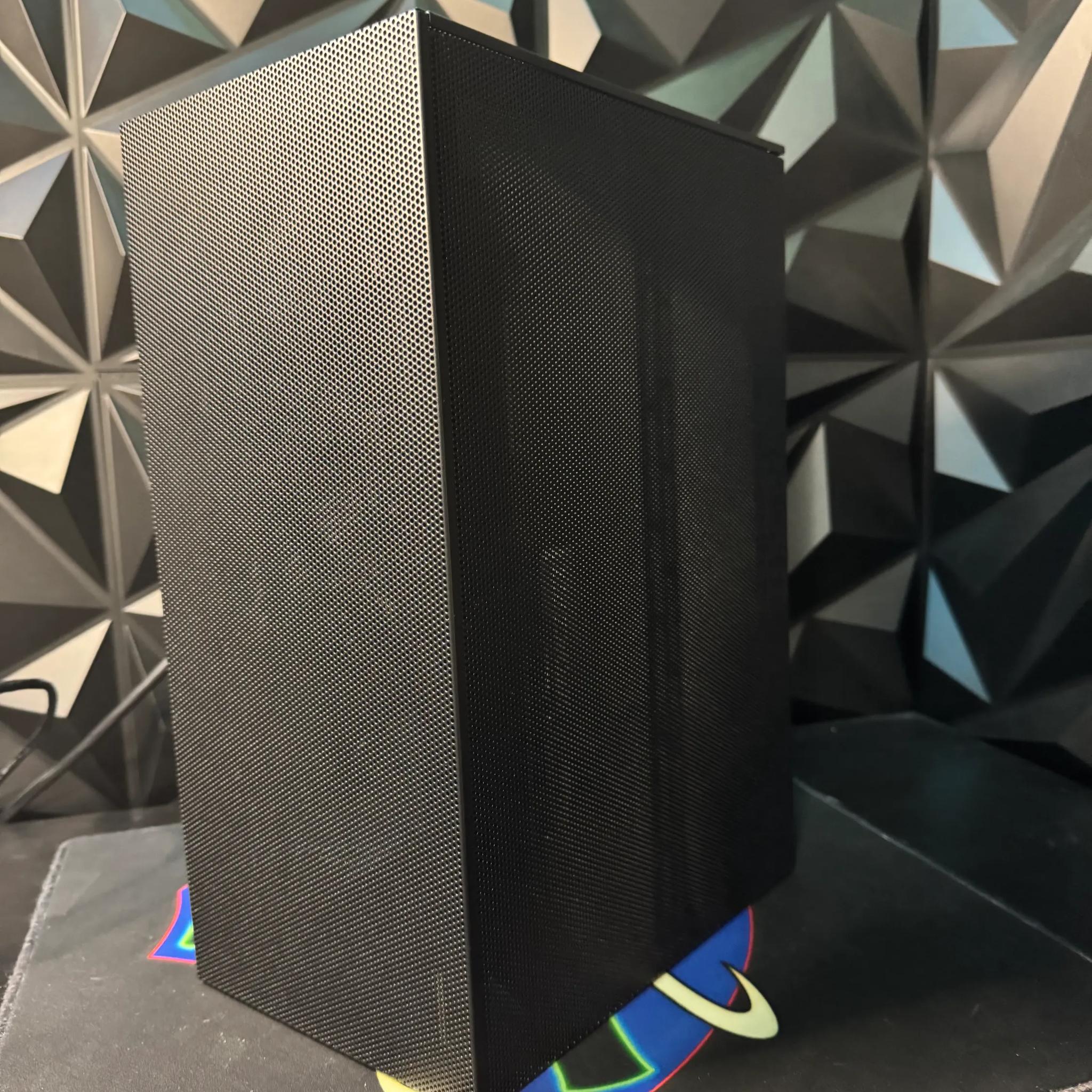 🎮🎧Tusker Mini Gamer 🎮🎧|i3 14100F| RTX 4060| 32 GB DDR4 3200MHz| 1 TB NVMe