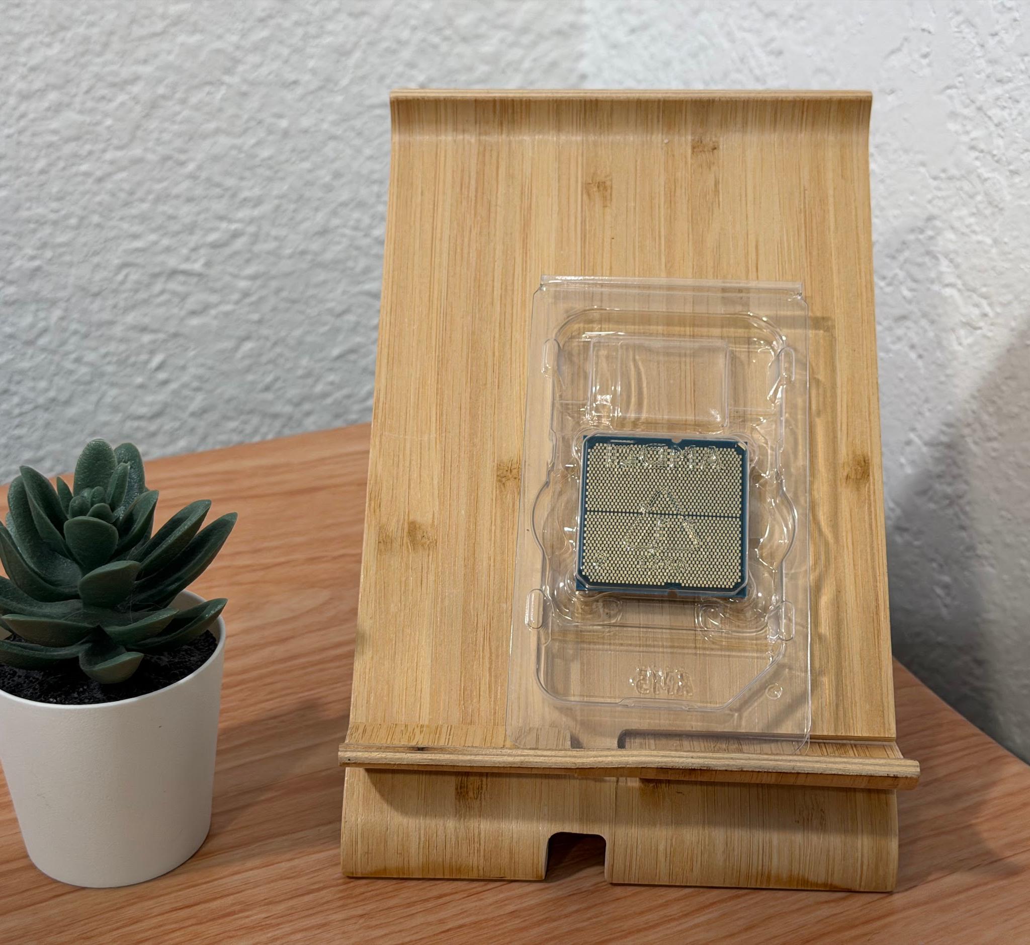 AMD Ryzen 9 9950X3D