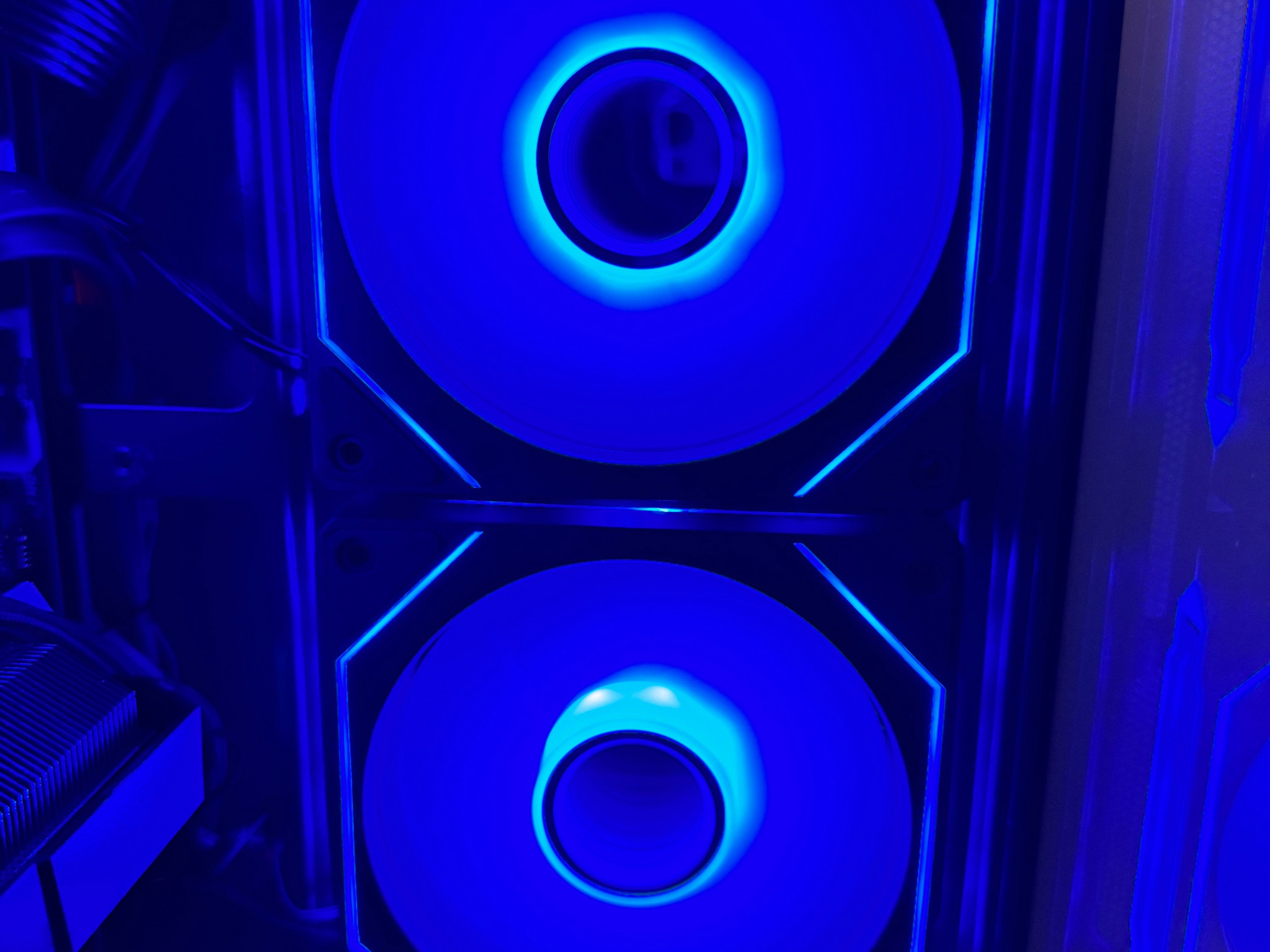 i7 9700 32 GB RX 6600 Gaming System