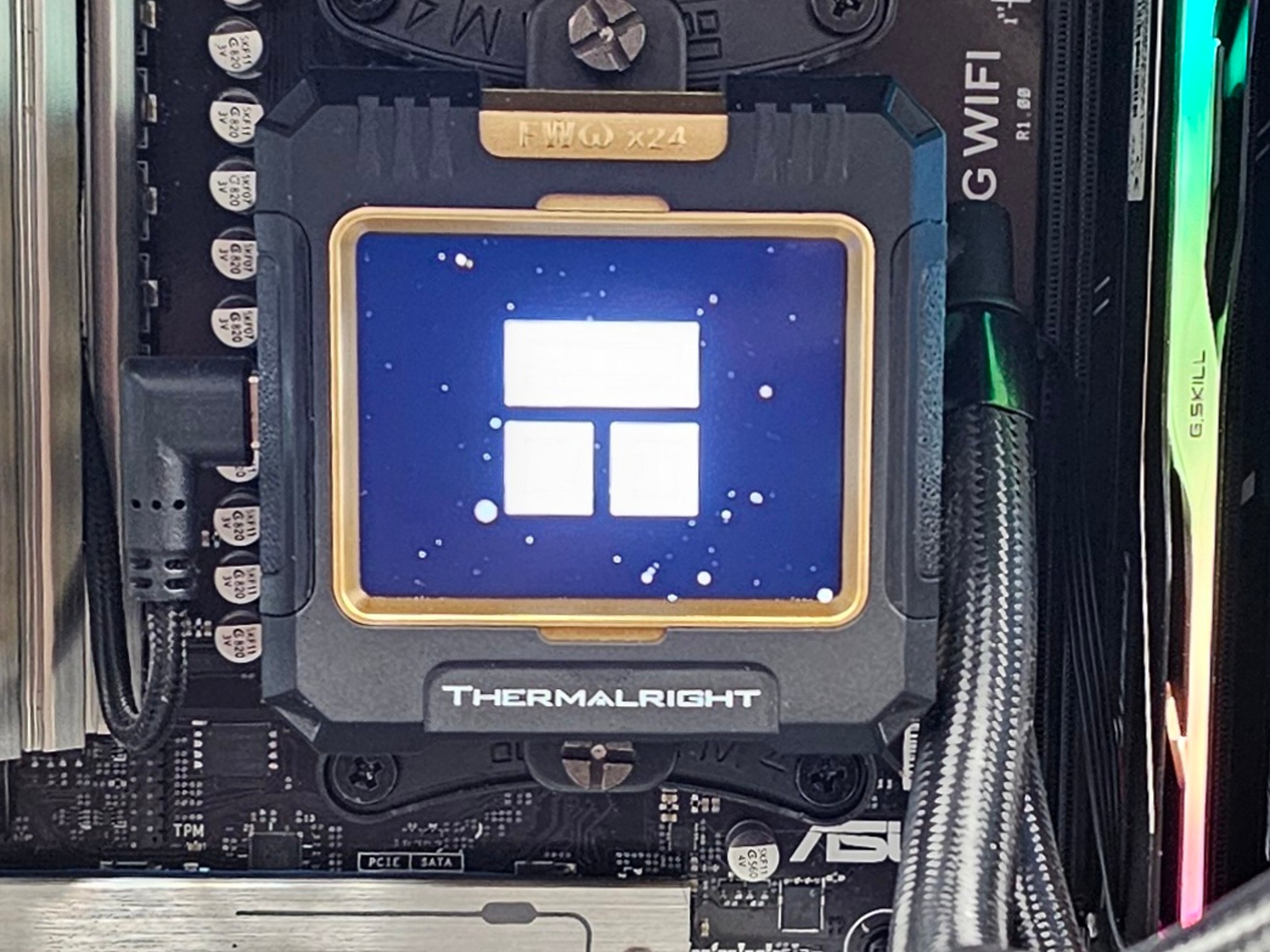 360mm AIO Thermaltake CPU Liquid Cooler for AMD AM5