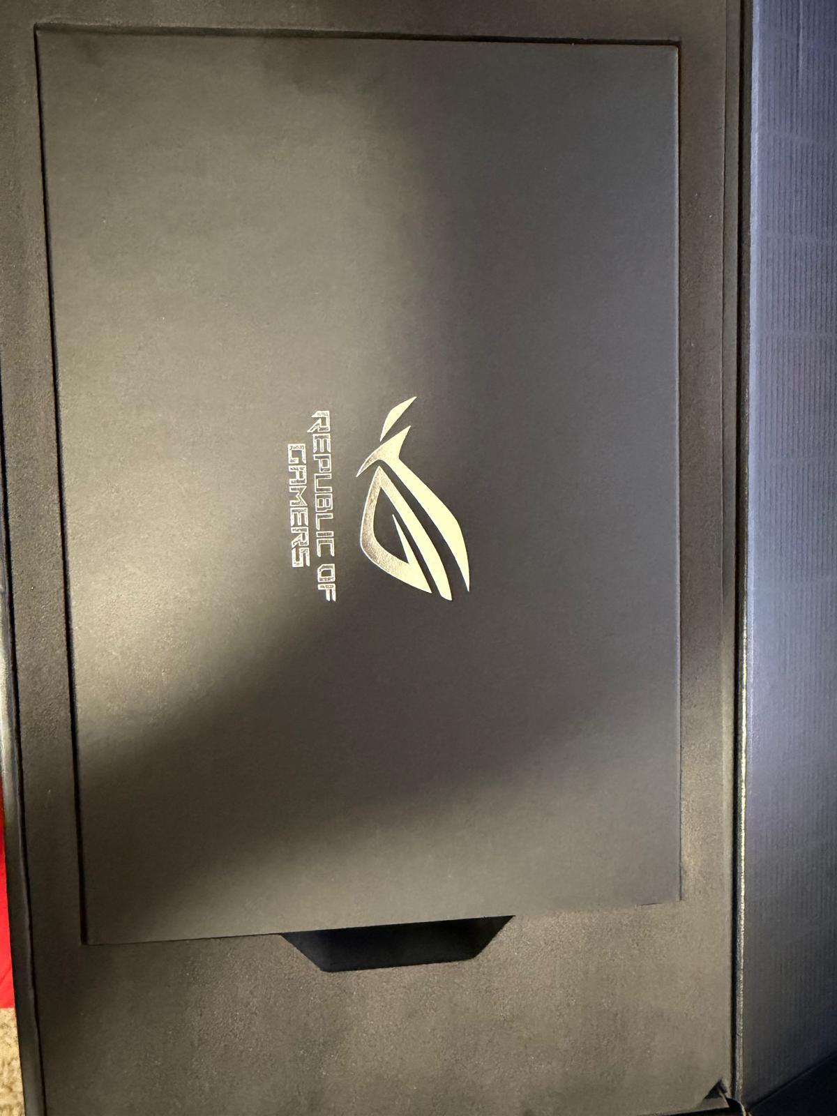 ASUS ROG Astral GeForce RTX 5080 16GB GDDR7 OC Edition