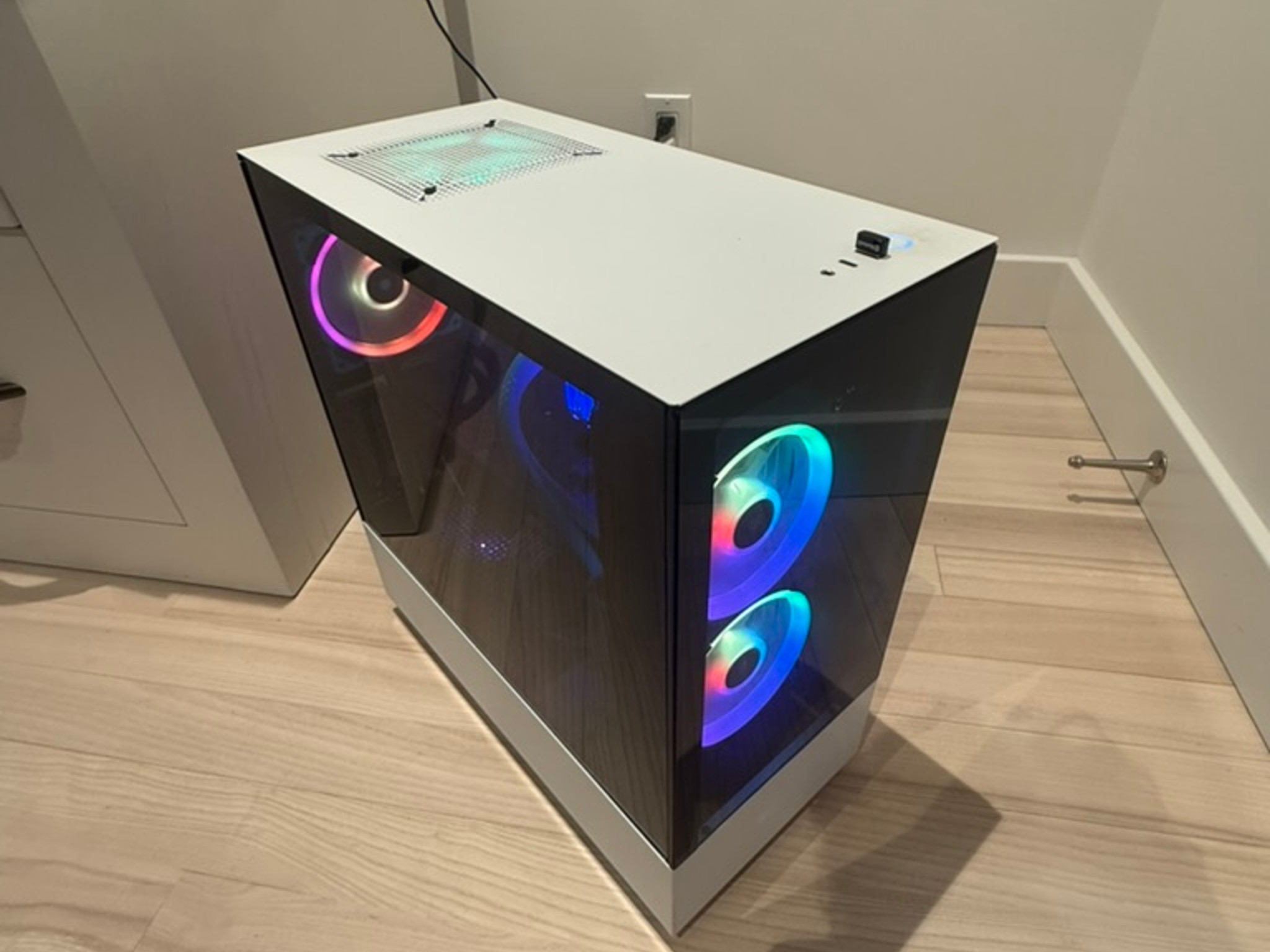 ASUS GeForce RTX 2070 Overclocked / Intel Core i9-9900K / Corsair RGB Gaming PC