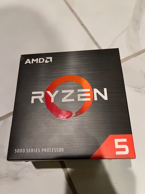 AMD Ryzen 5 5600X Vermeer 3.7GHz 6-Core AM4 Boxed Processor - Wraith Stealth Cooler Included