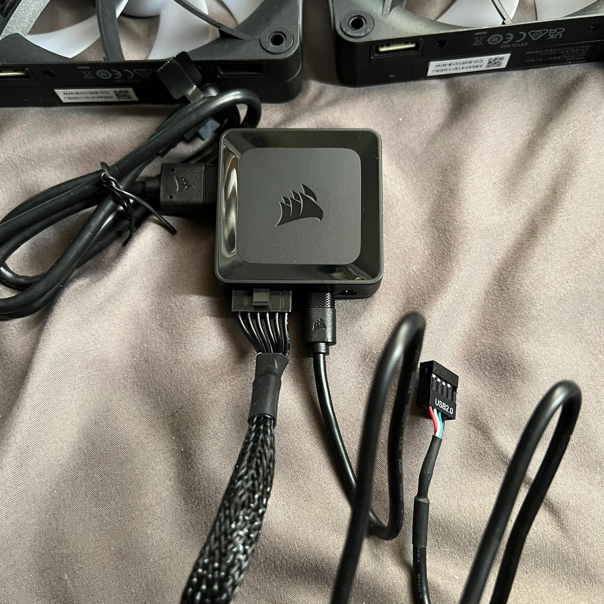 CORSAIR iCUE LINK RX120 RGB STARTER KIT 2x Fans