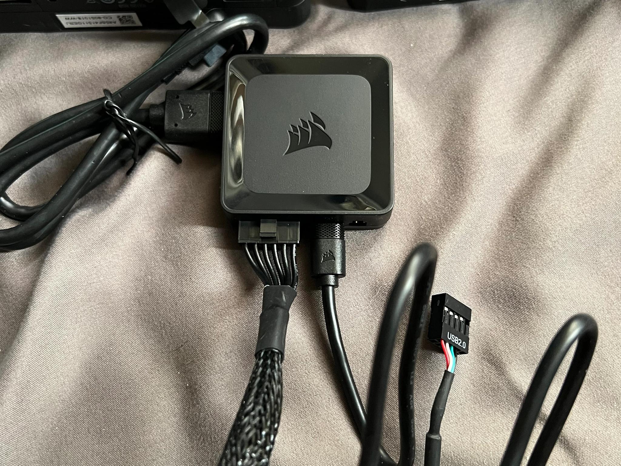 CORSAIR iCUE LINK RX120 RGB STARTER KIT 2x Fans
