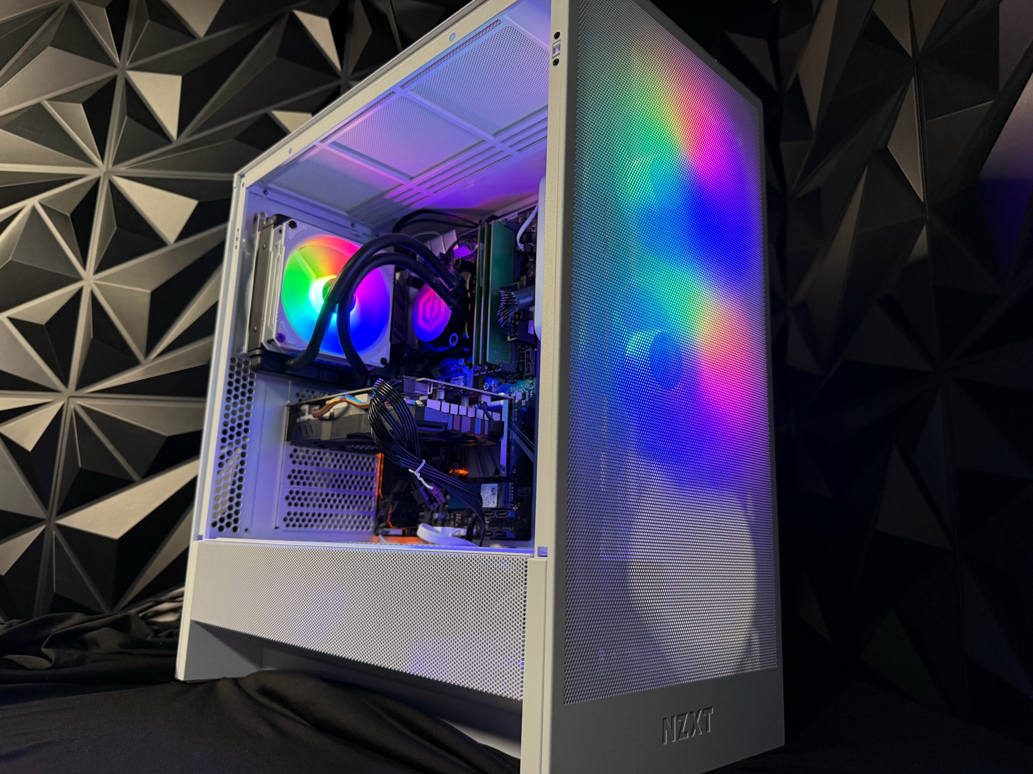 🔥 BUDGET BADDIE 9580 🔥i5 9500T| RX 580 8 GB | 20GB DDR4| 500W PSU