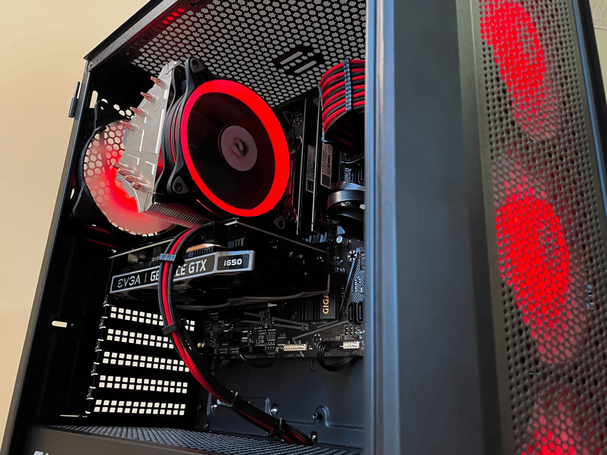 “Nice C ( ͡° ͜ʖ ͡°)”// i3-10105, GTX 1650 Budget Gaming PC
