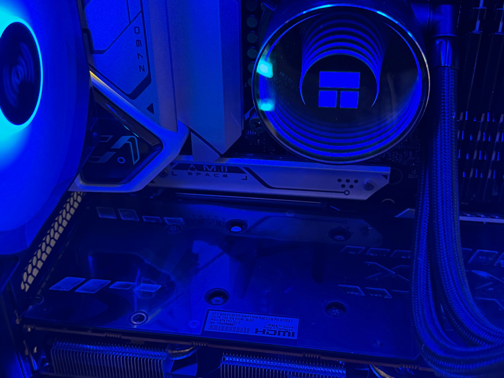 i7 12700kf RX 6700 XT 12 GB Awesome Gaming System