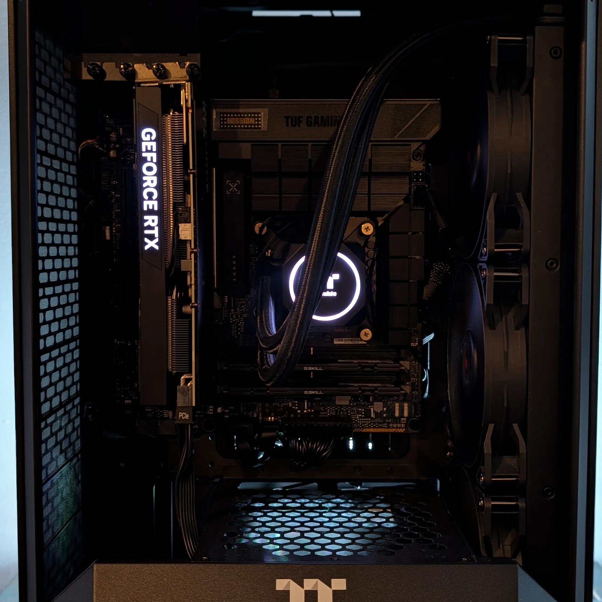 I5 13600KF | RTX 4060ti | 32gb Ram | BLACKOUT GAMING PC!
