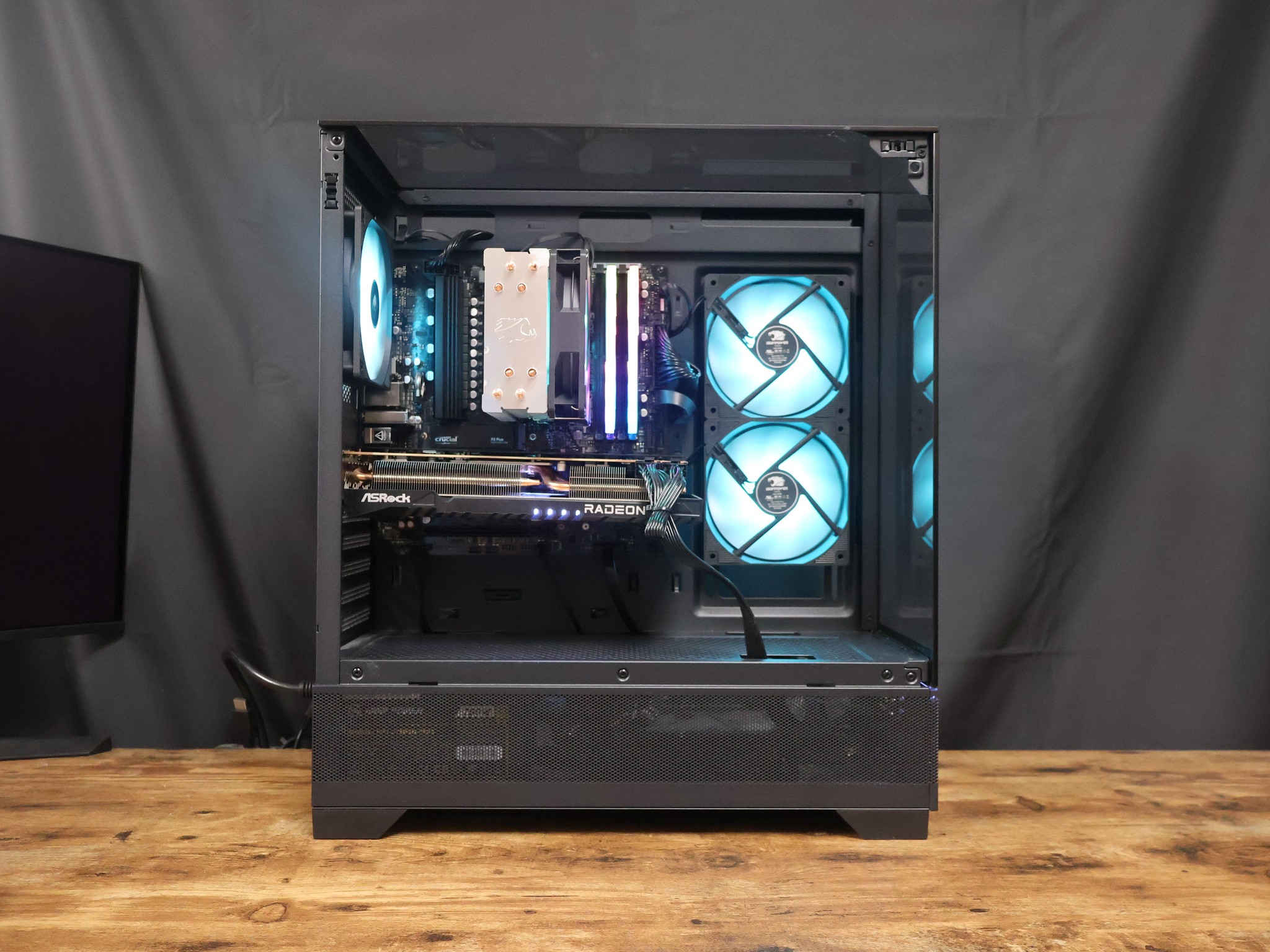 RX 7700 XT Gaming PC – Ryzen 7 8700F | 32GB DDR5 | 1TB M.2 | 1440p Gaming