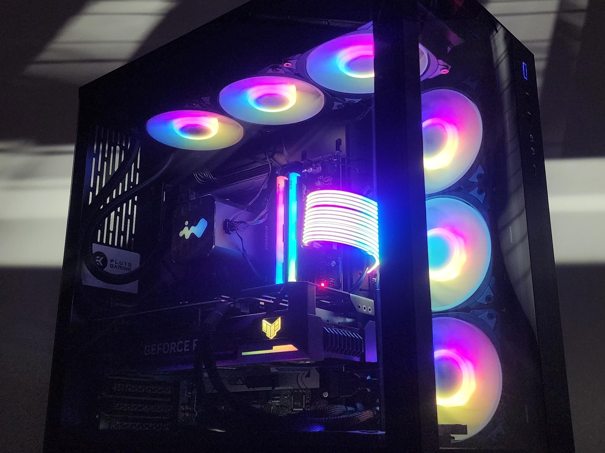 Gaming PC Ryzen 7 7800X3D 32GB RAM 1TB SSD RTX 4070 Ti 12GB Windows 11 Computer