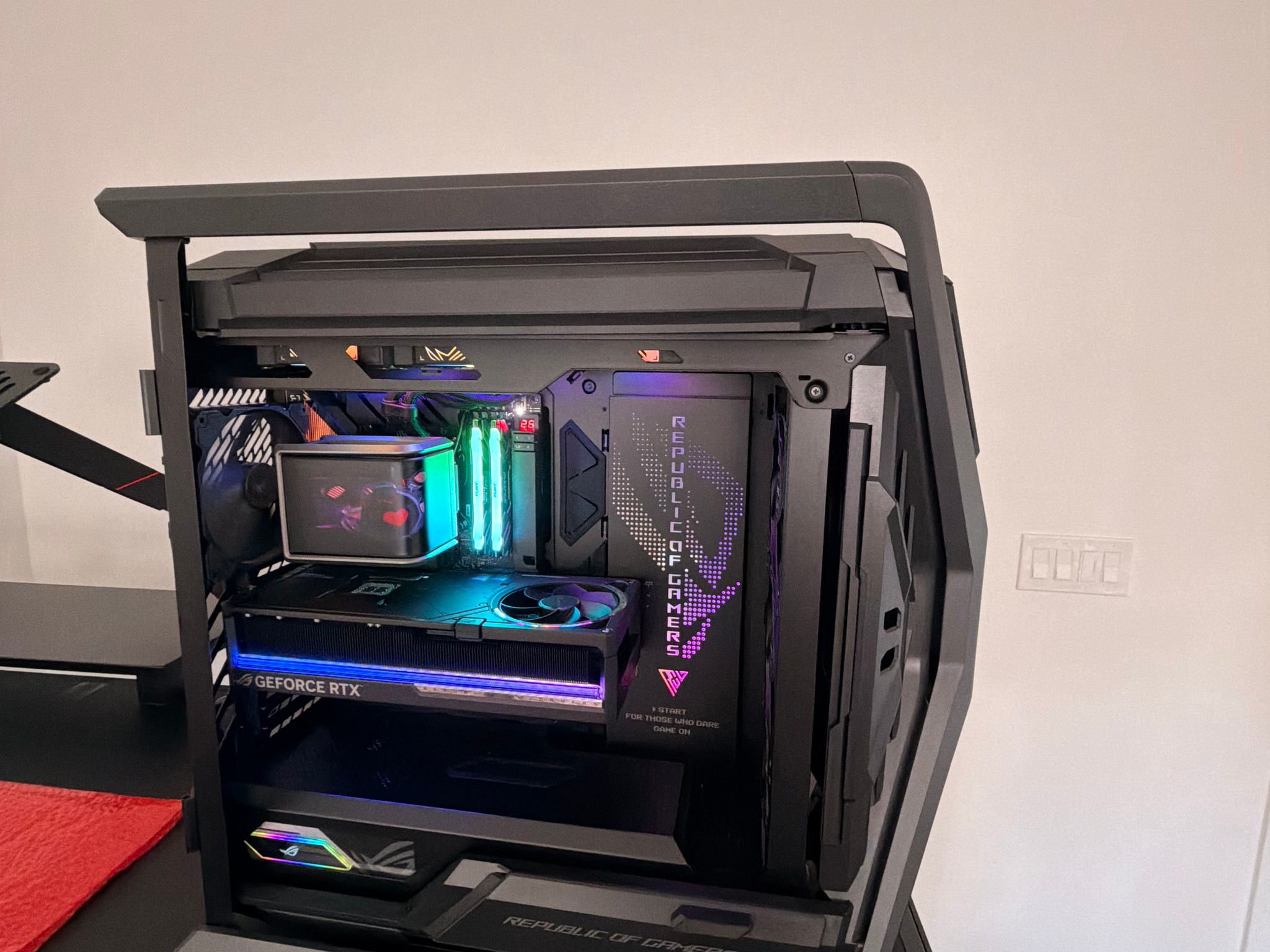 ASUS ROG Hyperion Custom PC