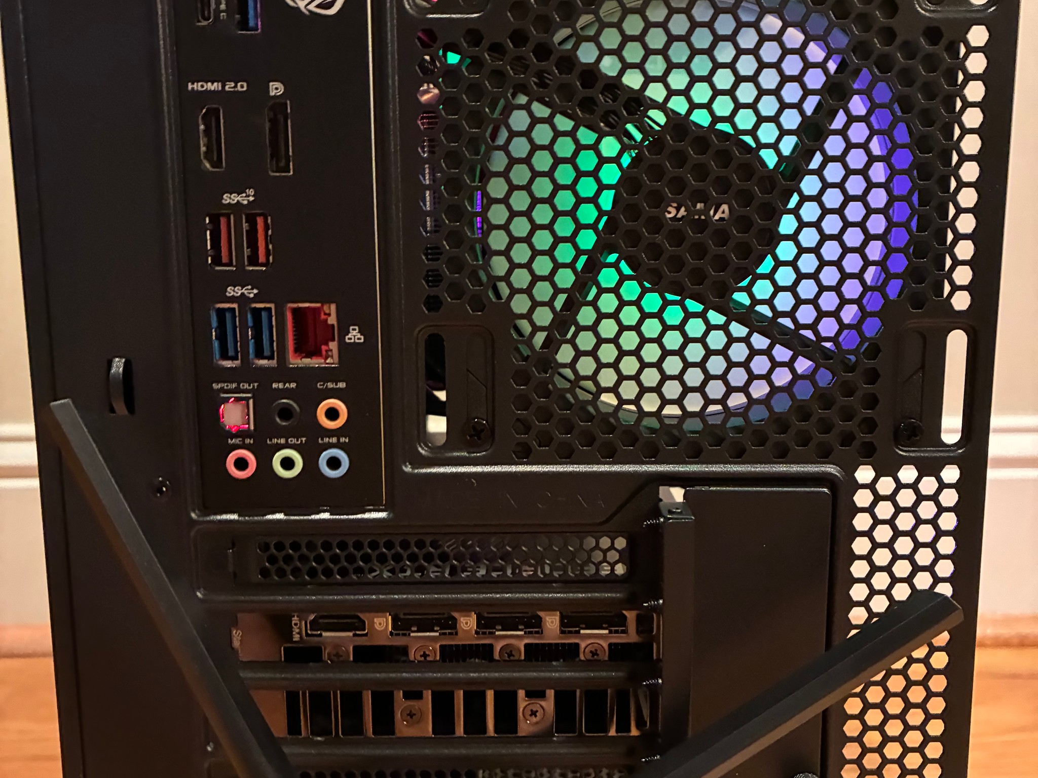RTX 3060 Ti R7 2700X CUSTOM GAMING PC