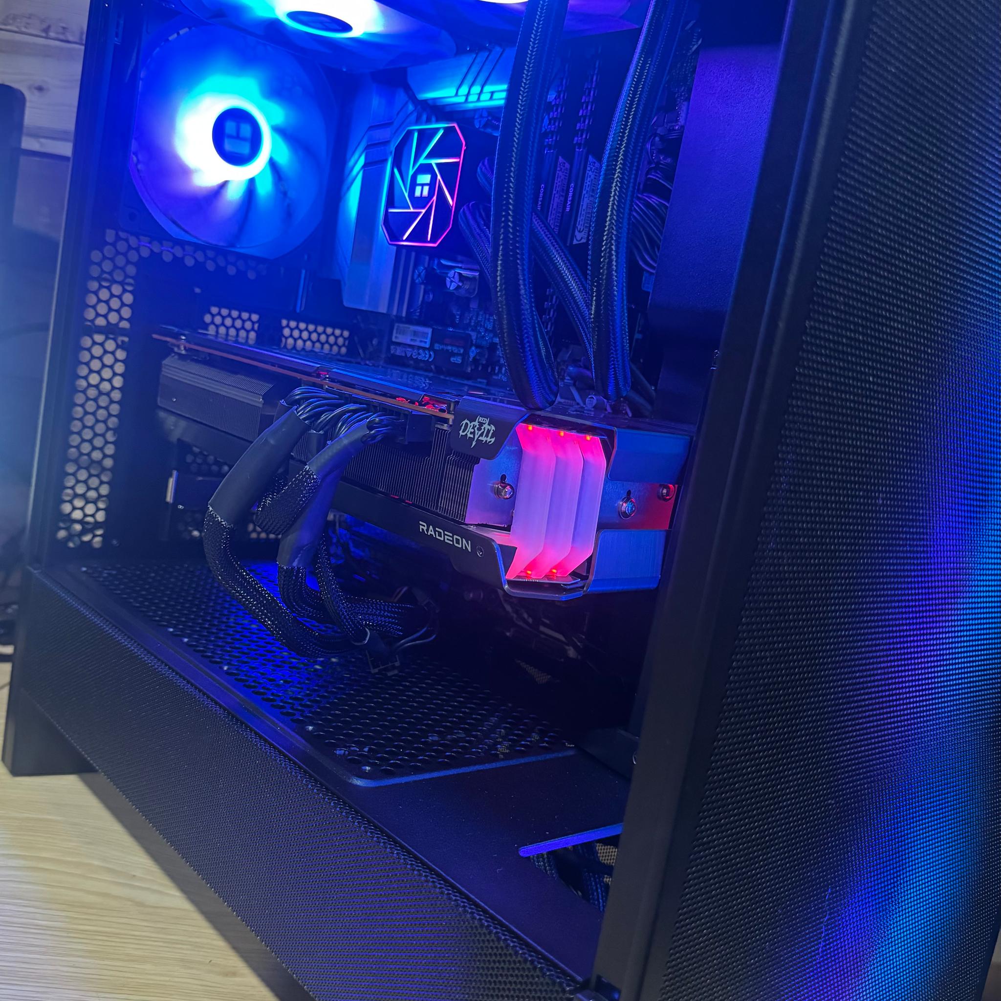 1080p & 1440p Gaming | RX 6950XT | i7 12700k | 1TB SSD | 32GB RAM | WiFi 6 and Bluetooth