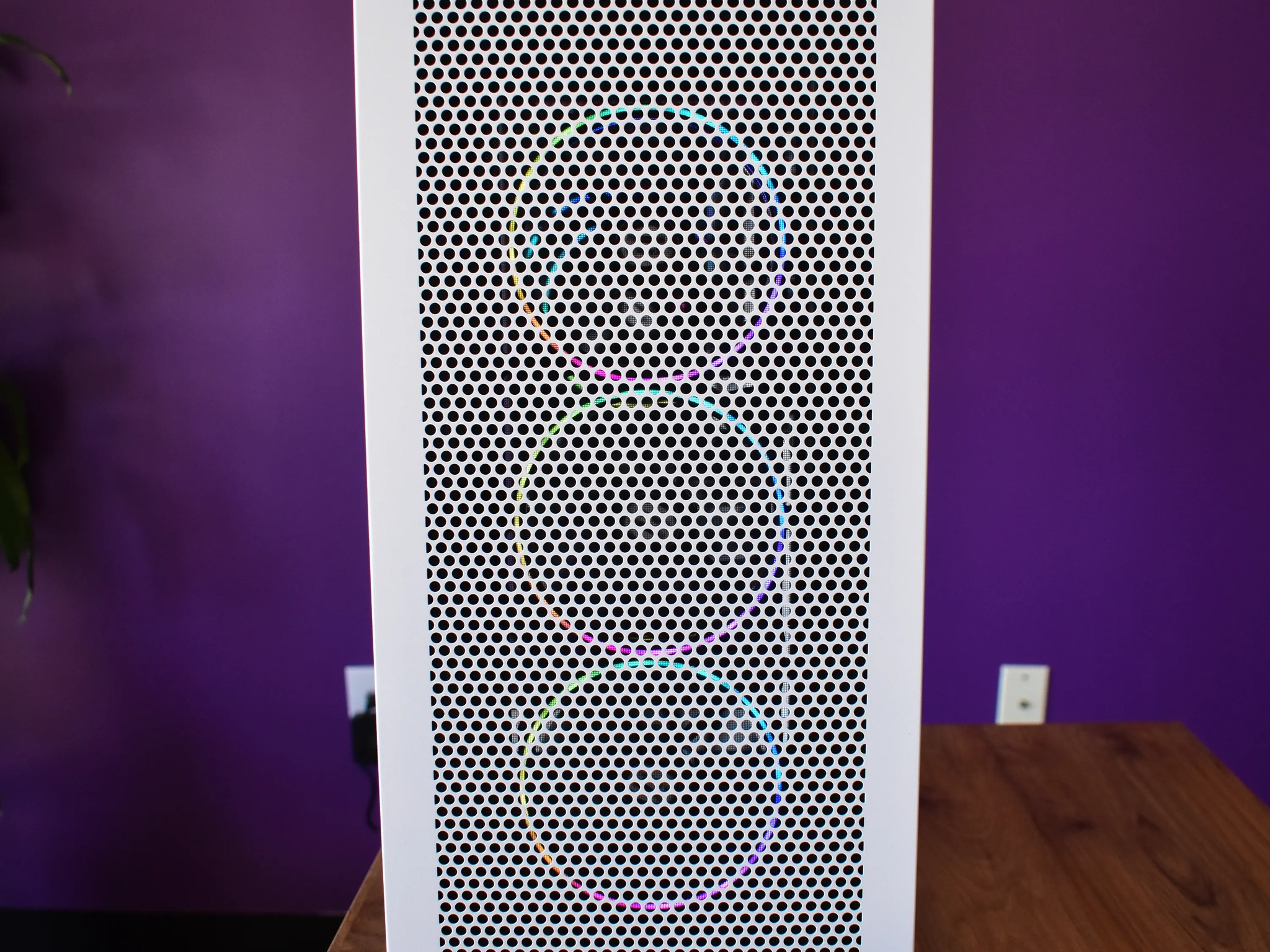 Ryzen 5 5600x / RX 6700XT Mid Range Gaming PC