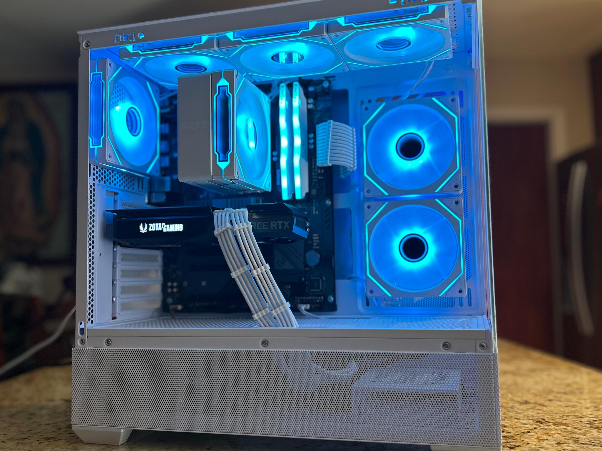 White 1080p/1440p Gaming PC | RTX 3070 | RYZEN 7 3700X | 16GB RAM | 1TB SSD | Wi-Fi + Blue...