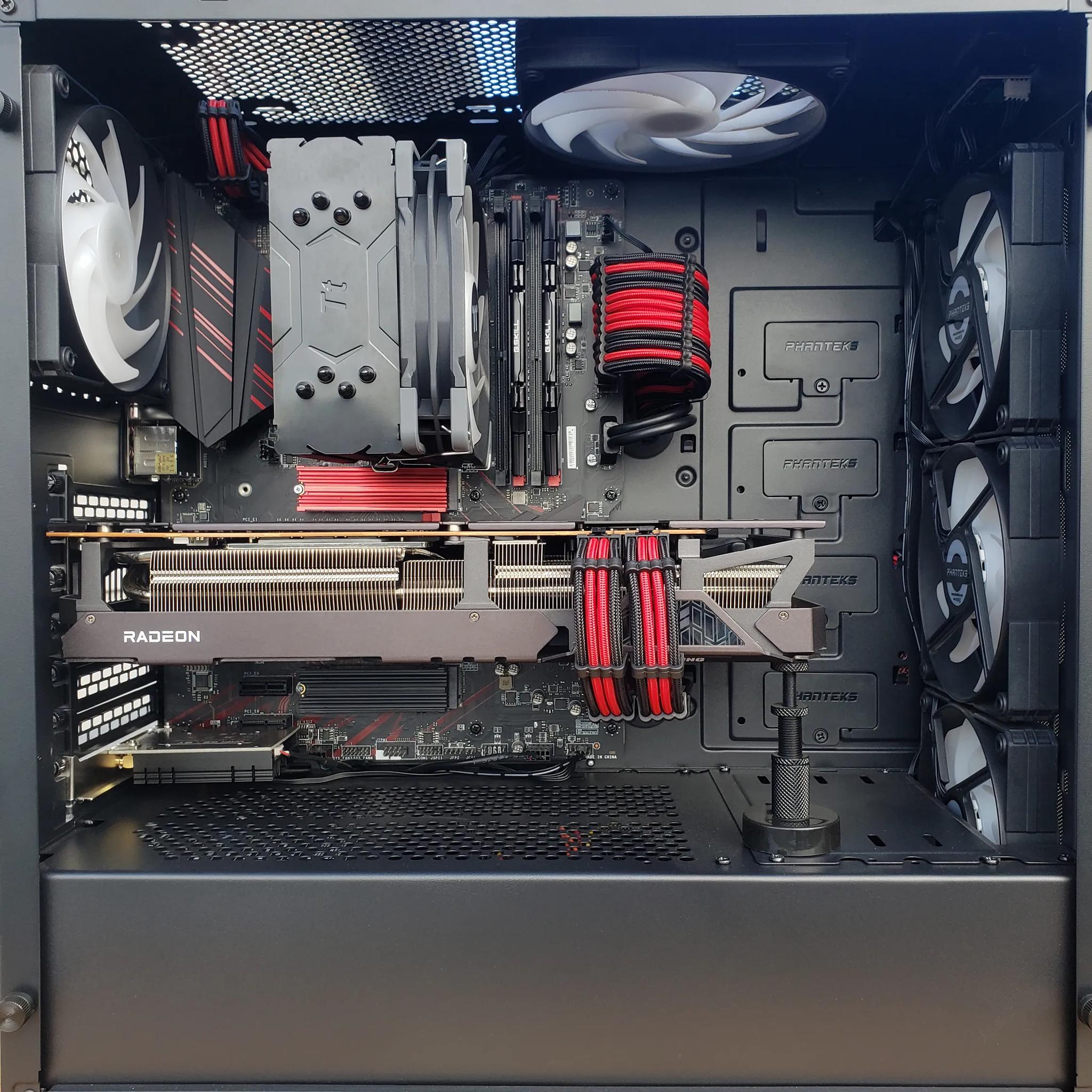 i7-8700 with RX 6700XT, 32GB RAM
