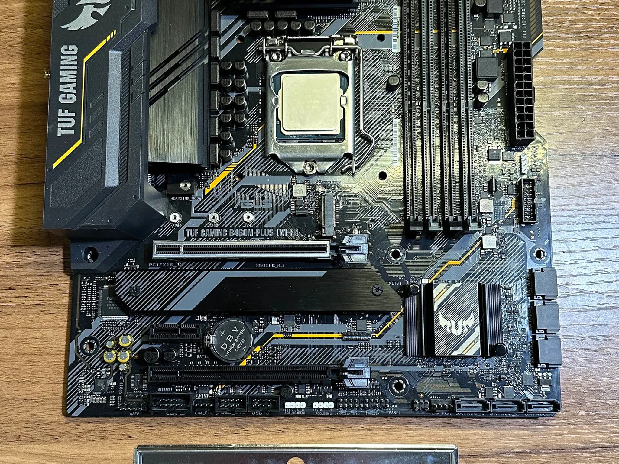 マザーボード TUF Gaming B460M-PLUS +core i5 10400 TUF GAMING B460M-PLUS｜Motherboards｜ASUS Global