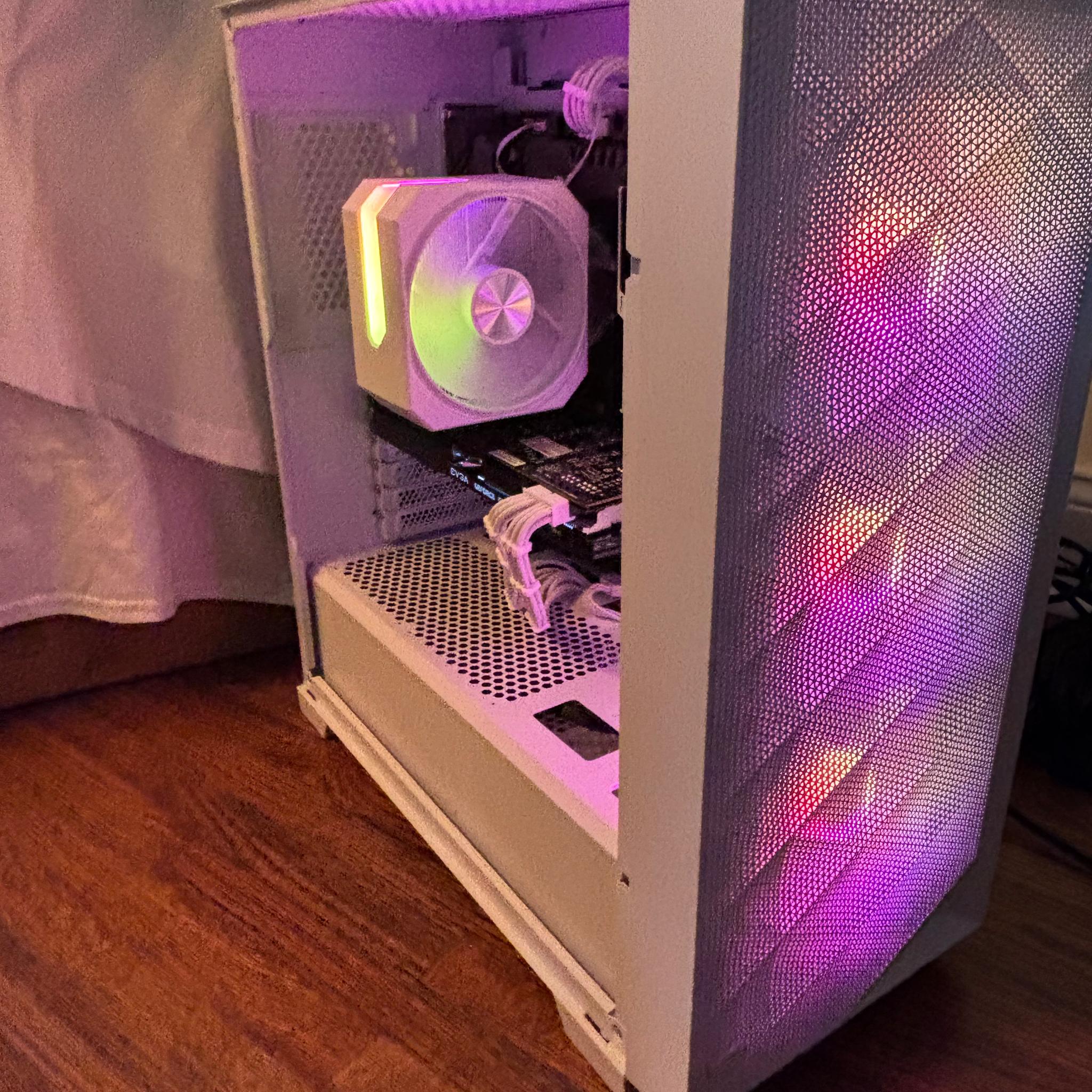 🤍 White Gaming PC | i7 + GTX 980 | 16GB RAM | 1TB SSD+512gb NVME | WIFI🤍