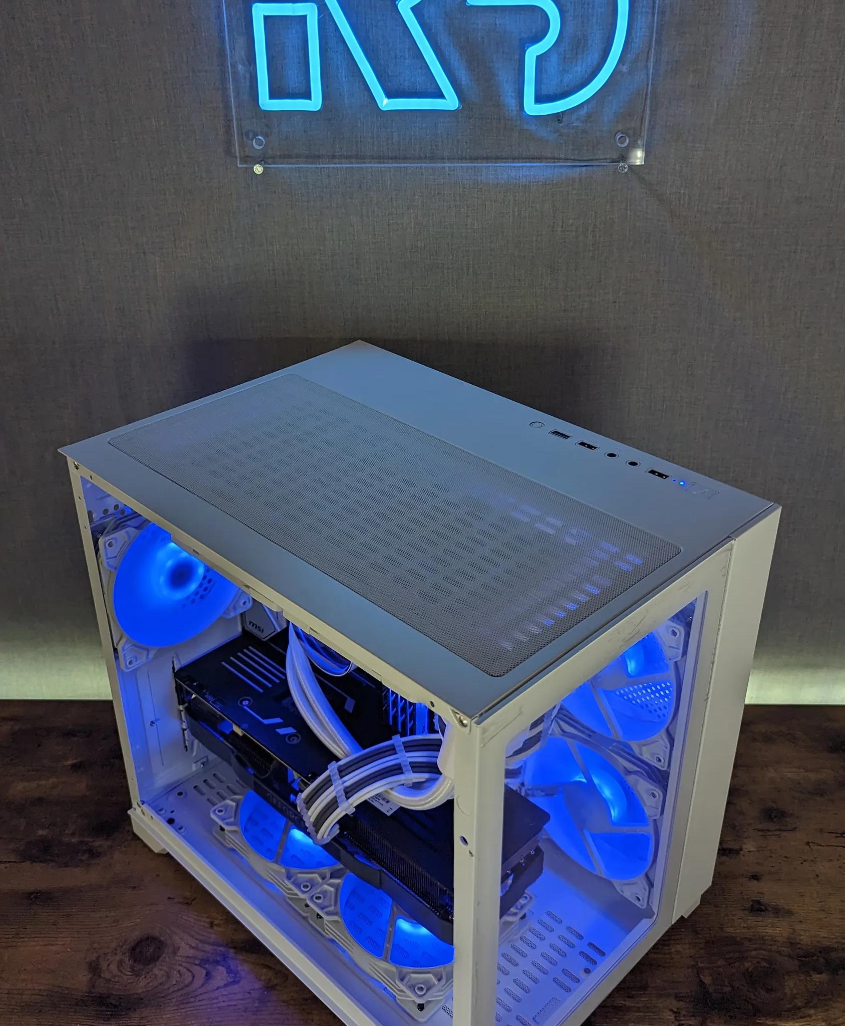 RTX 3070ti // i7 12700K // 32GB 3600Mhz RAM // 2TB NVMe SSD // WiFi