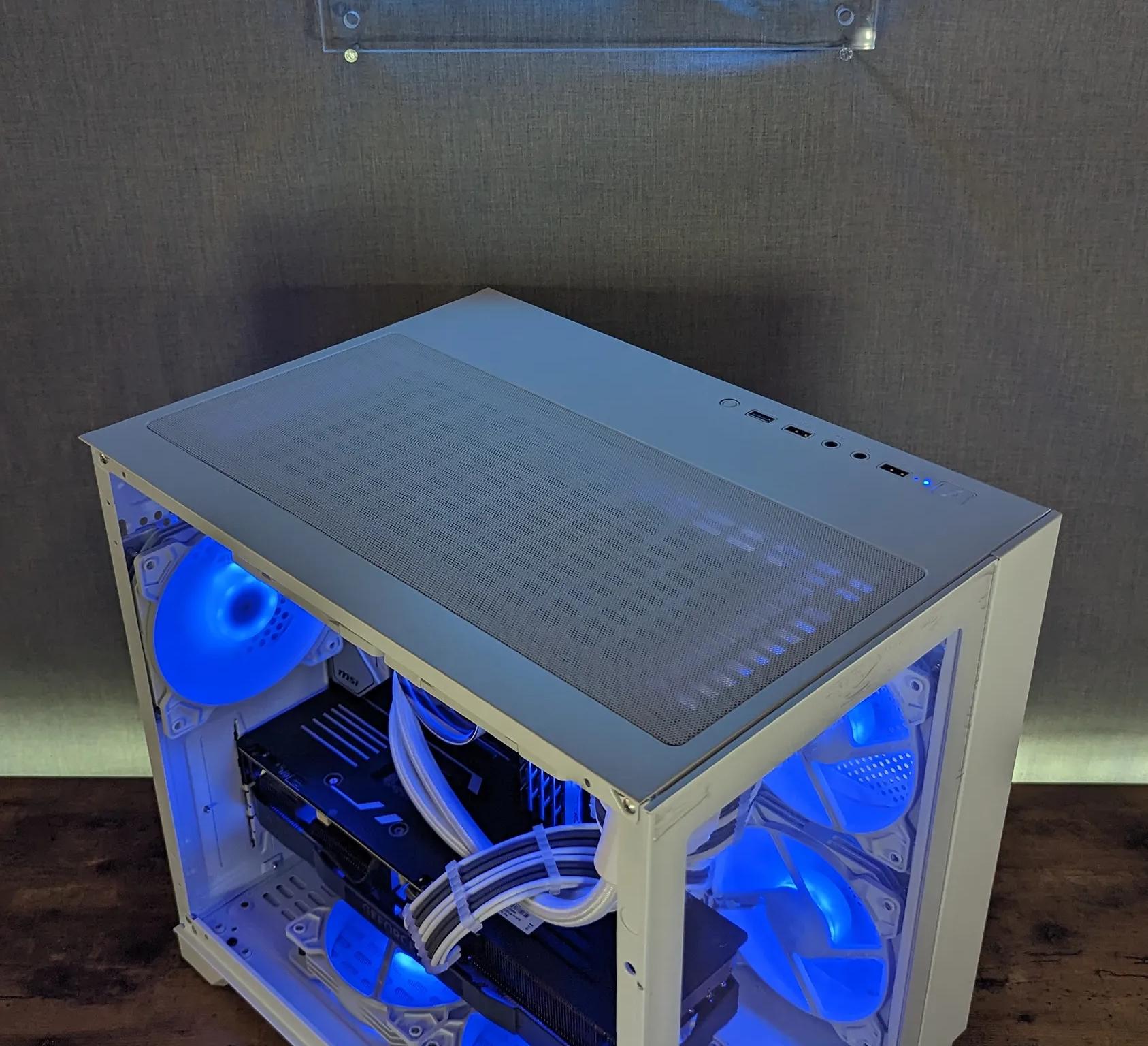 RTX 3070ti // i7 12700K // 32GB 3600Mhz RAM // 2TB NVMe SSD // WiFi