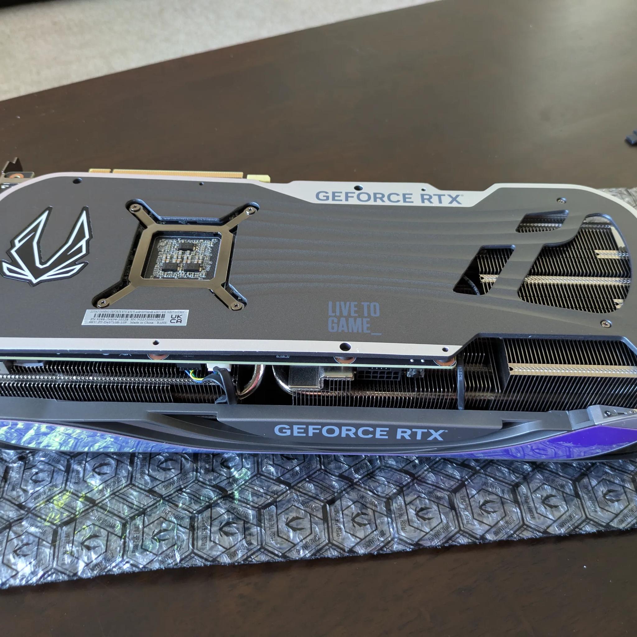 ZOTAC GeForce RTX 4070 Ti AMP Extreme AIRO - ZOTAC's flagship Cooler. Factory OC. DLSS 3 & 4