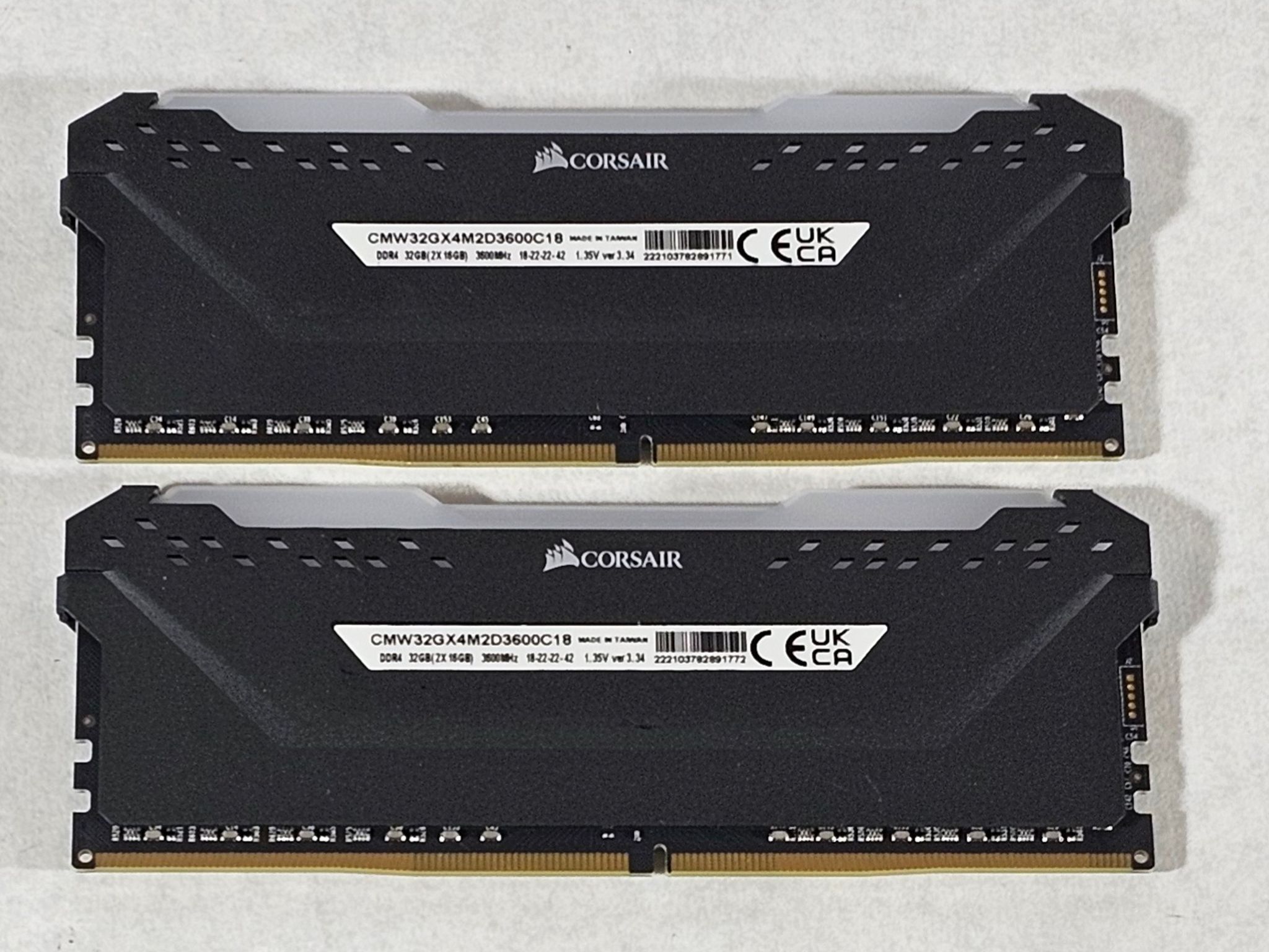 32GB DDR4 (2x16GB) C18 3600MHz CORSAIR VENGEANCE RGB PRO RAM Memory